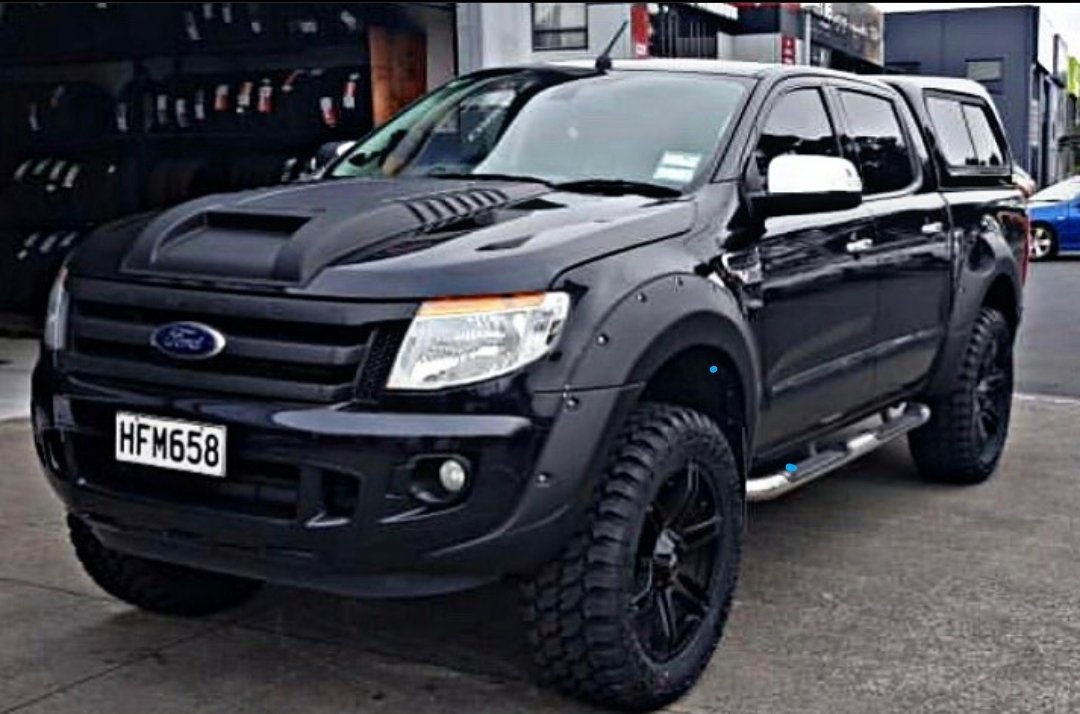 FORD RANGER BONNET SCOOP 2012 - 2015 MODELS