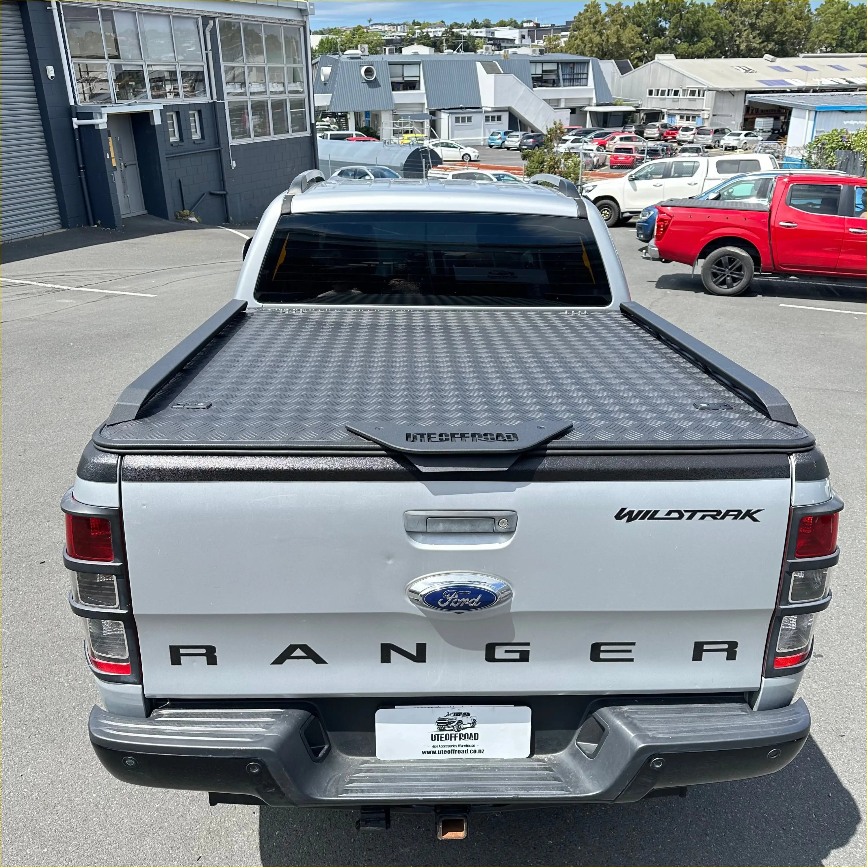 Aluminium Hard Lid for Ford Ranger PX1/PX2/PX3 2012-2021 Double Cab