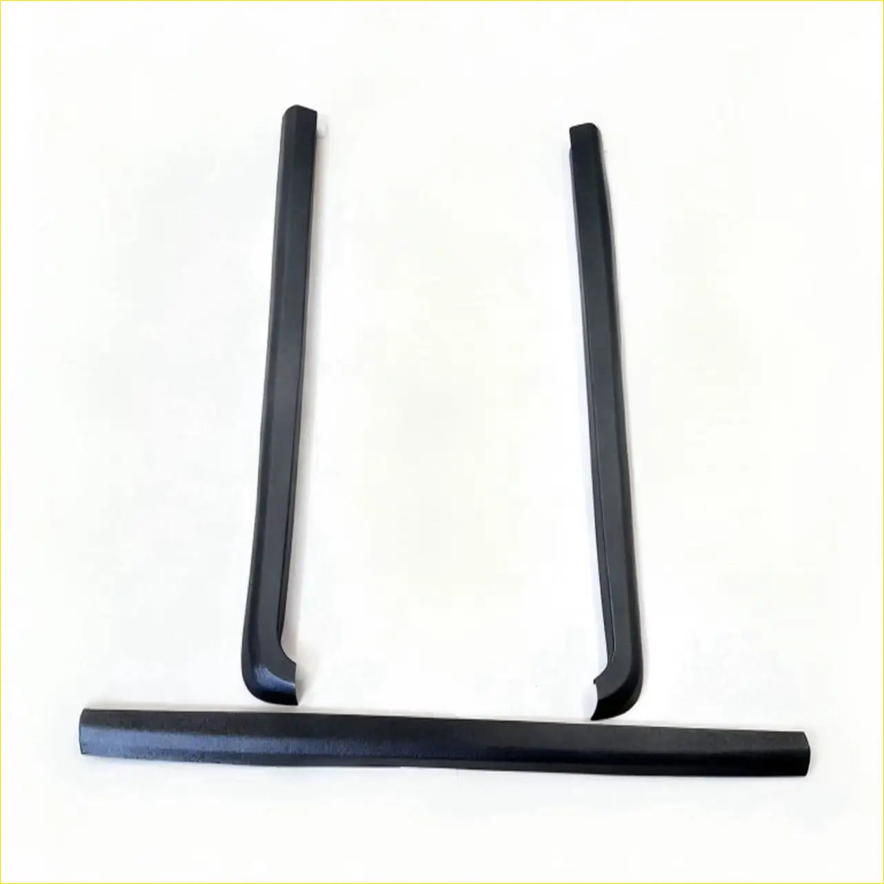 Bedside Rail Covers-3 Piece Set Isuzu D-Max 2021-2023 Textured Black - Tailgate cover