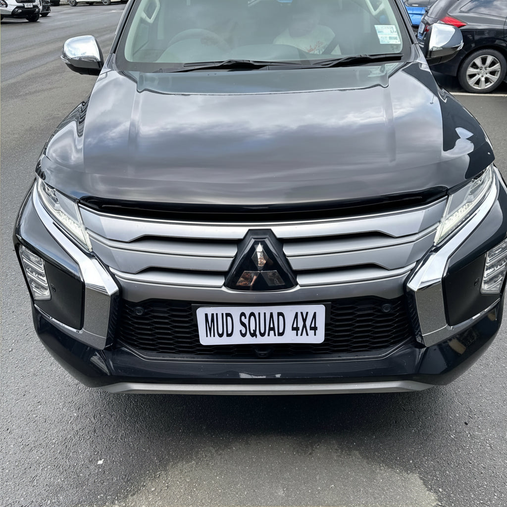 Bonnet Guard Protector Stone Mitsubishi Pajero 2019-2023 OEM