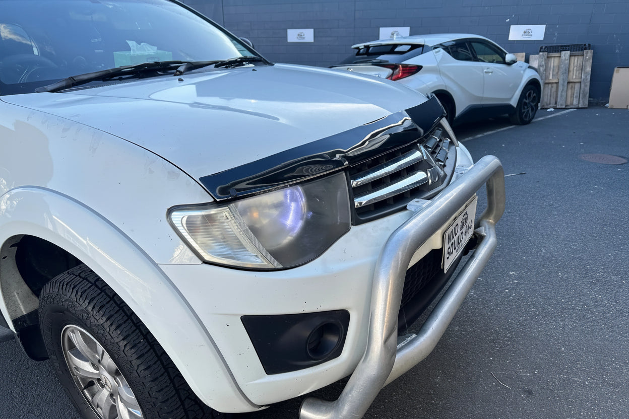 Bonnet Guard Protector Stone Mitsubishi Triton 2005-2015