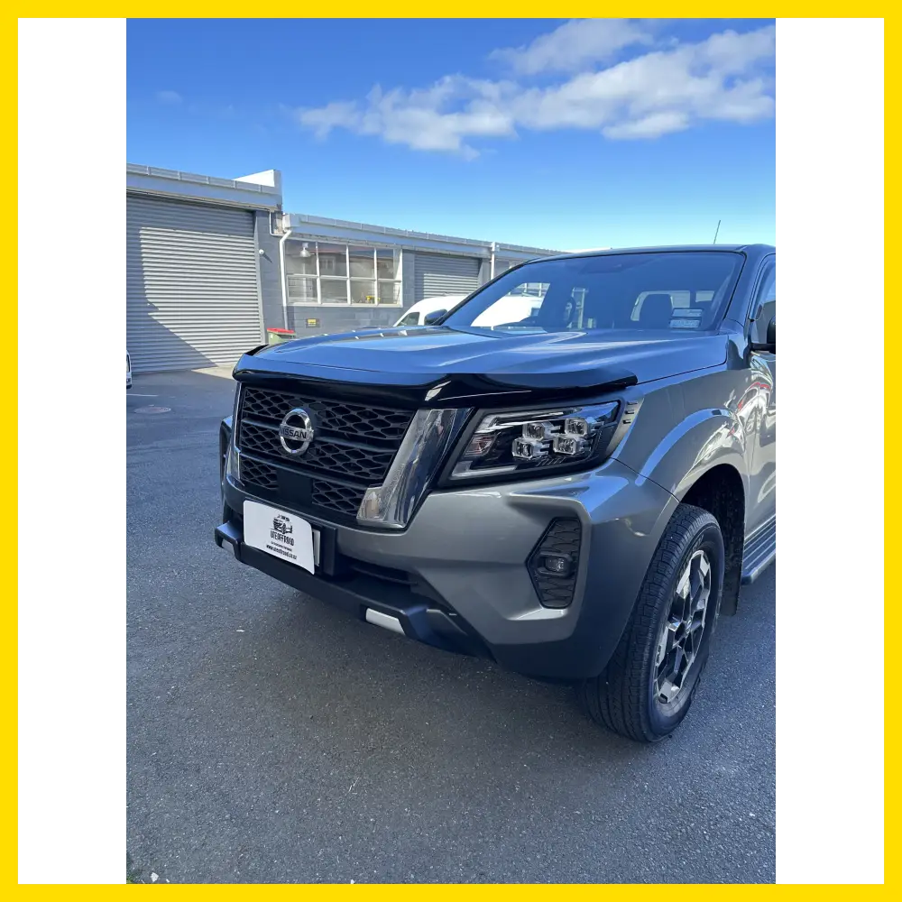 Bonnet Guard Protector Stone Nissan Navara 2021-2025
