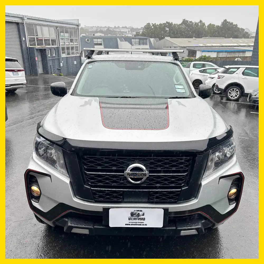 Bonnet Guard Protector Stone Nissan Navara 2021-2025
