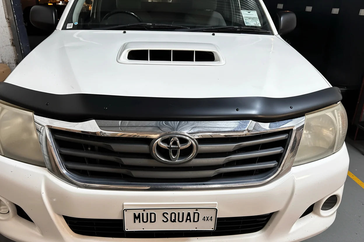 Bonnet Guard Protector Stone Toyota Hilux 2012-2015 Matte Black
