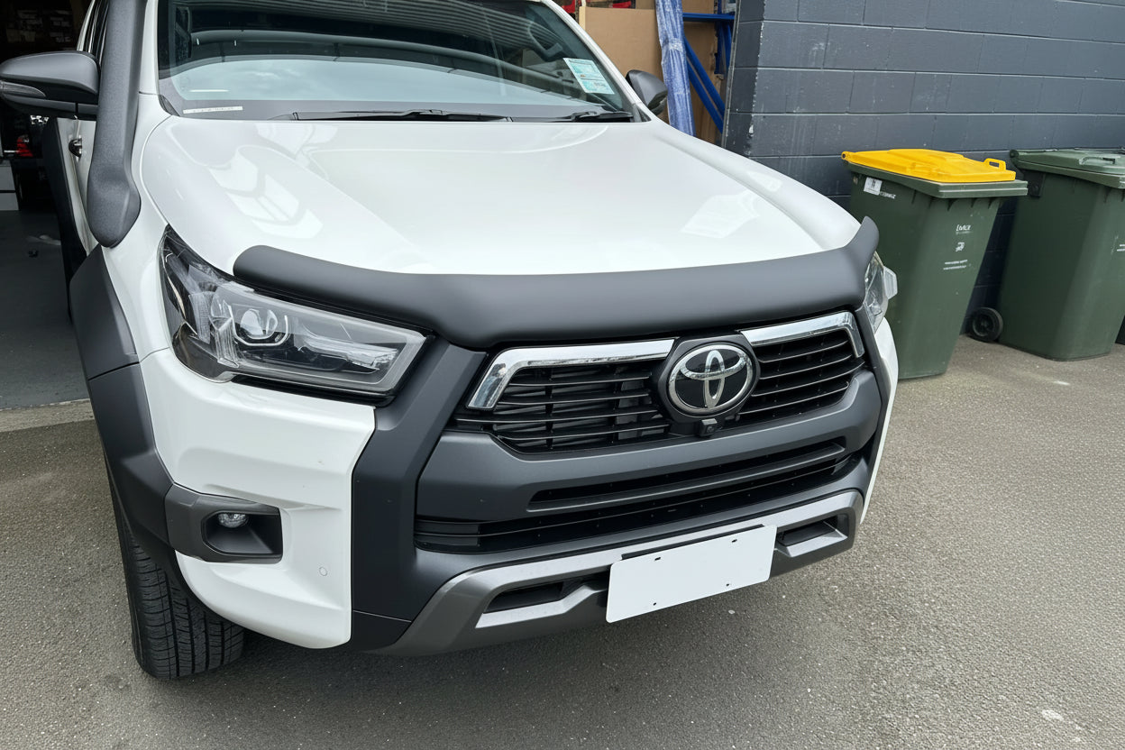 Bonnet Guard Protector Stone Toyota Hilux 2021+ Matte Black