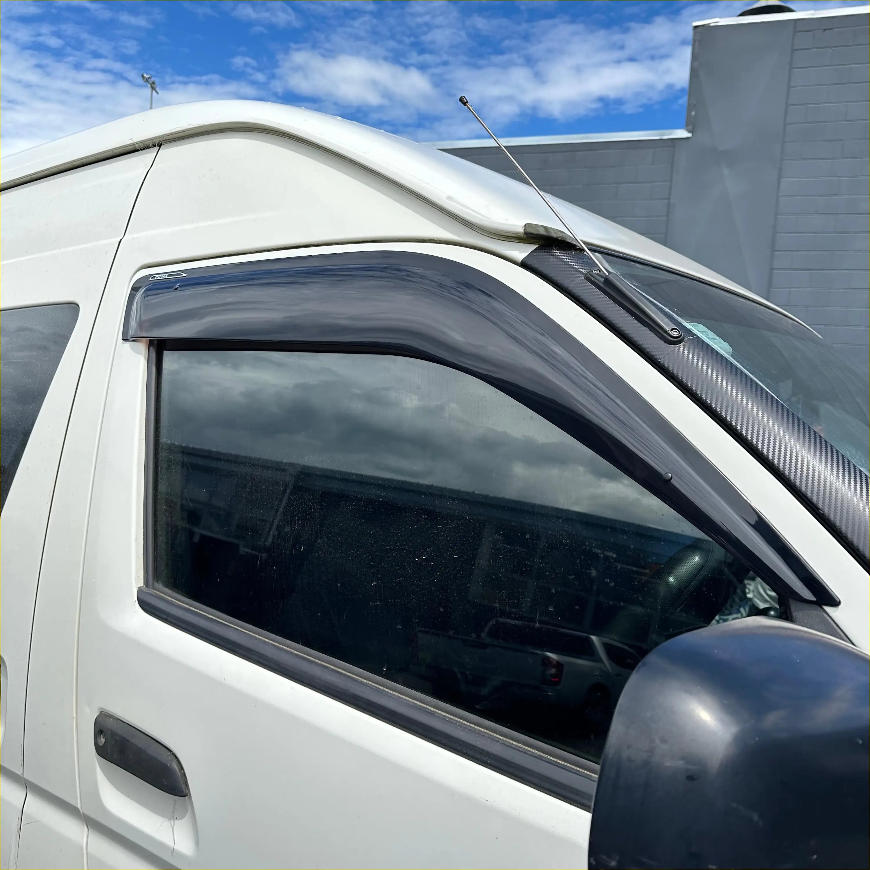 DOOR VISORS OEM Style/ MONSOONS Weather Shields Toyota Hiace 2005-2019 - Monsoons