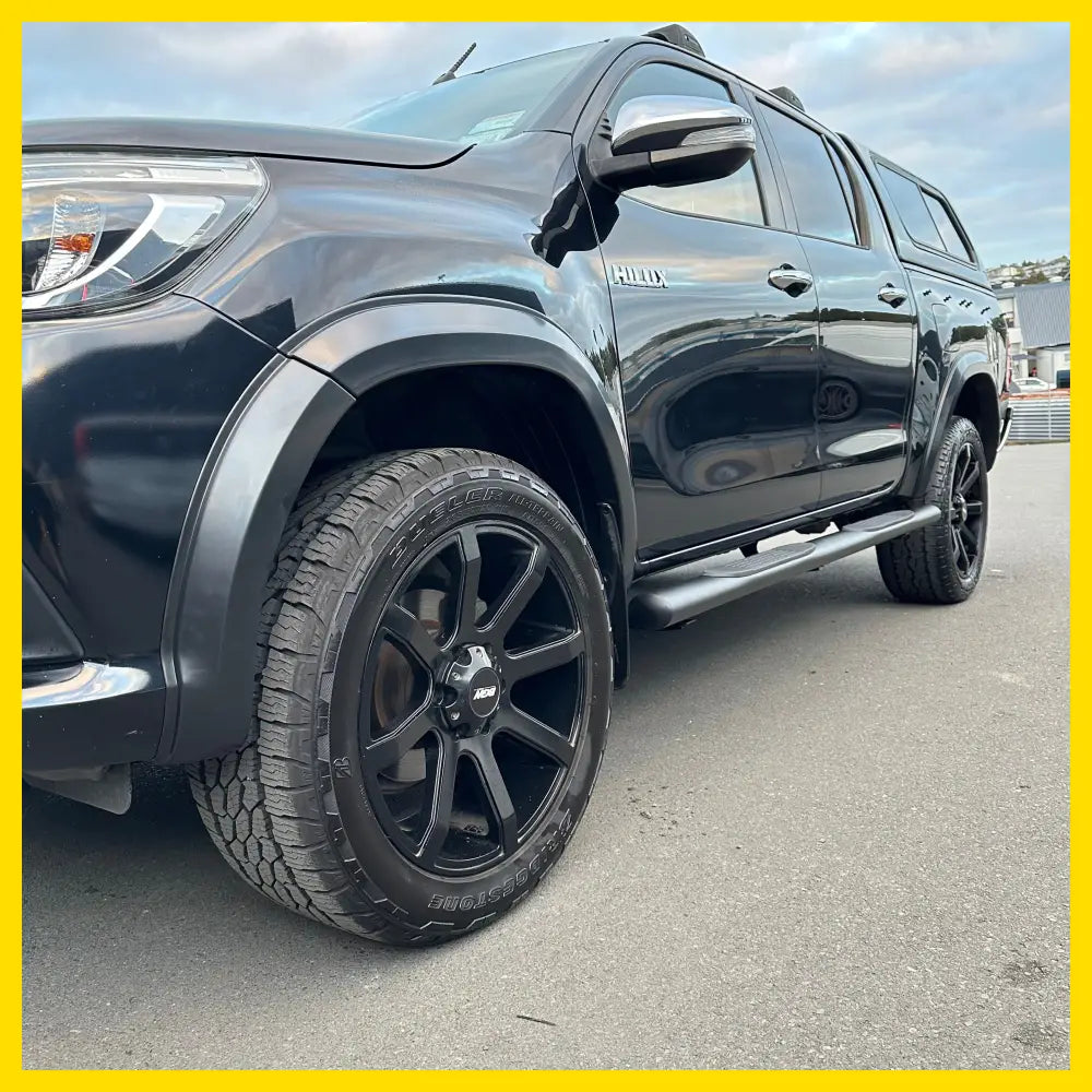Fender Flare 4-inch style Toyota Hilux Revo 2015-2017 Matte Black