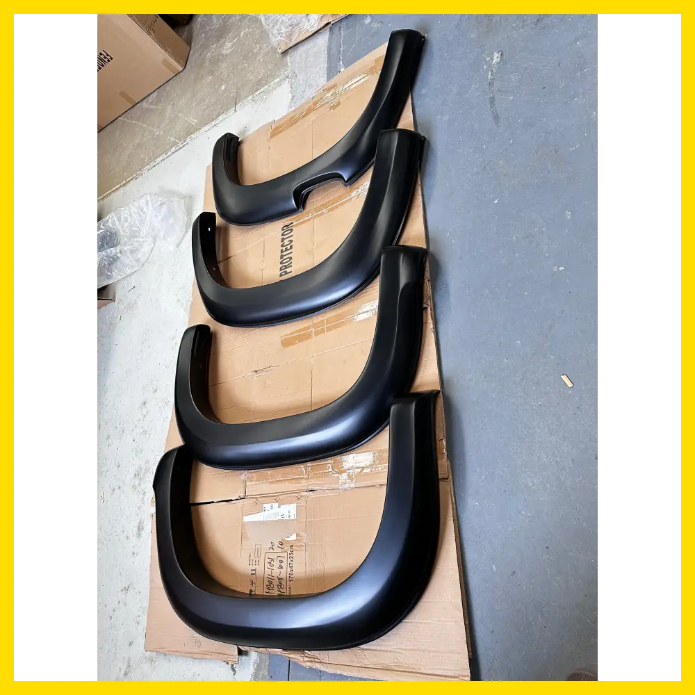Fender Flare Mitsubishi Triton 2019-2023 Smooth Style Matte Black