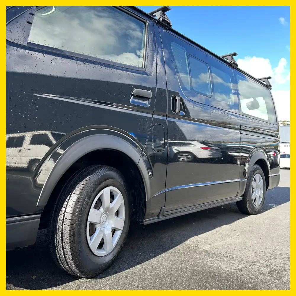 Fender Flare Toyota Hiace 2005-2019 Smooth Style Matte Black