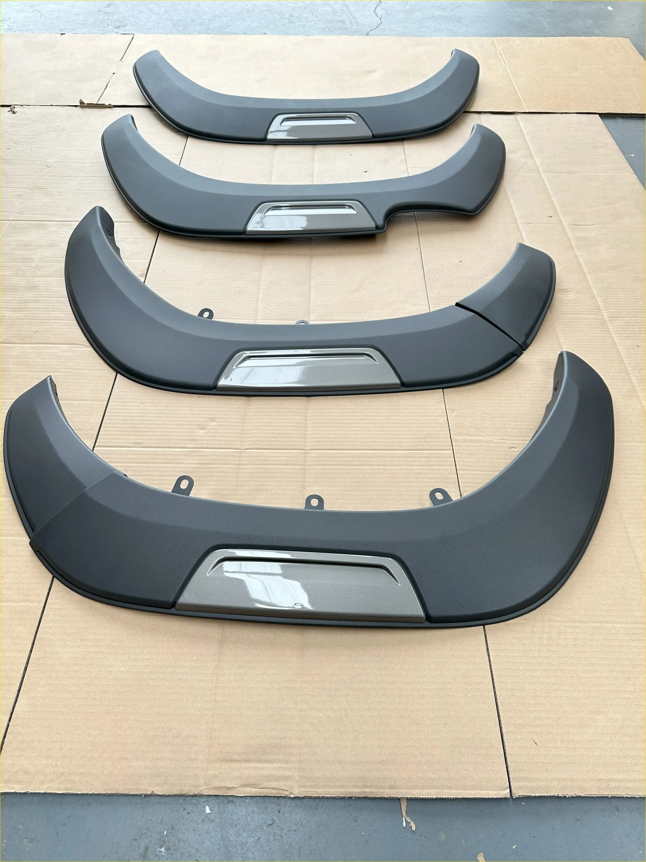 Fender Flare Toyota Hilux 2015-2020 OEM Style with Grey layer Surface