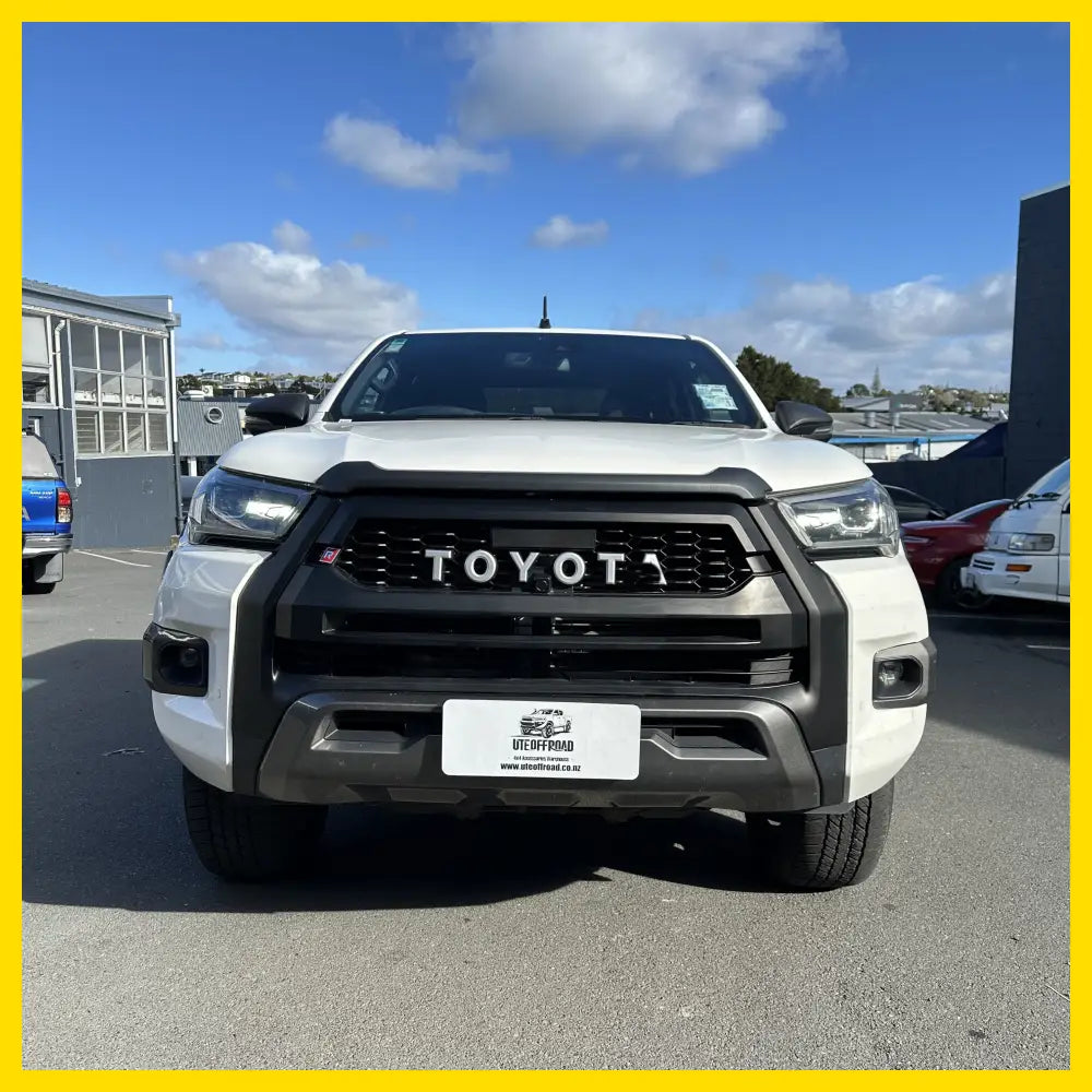Grille for Toyota Hilux 2021-2024 SR5 Cruiser