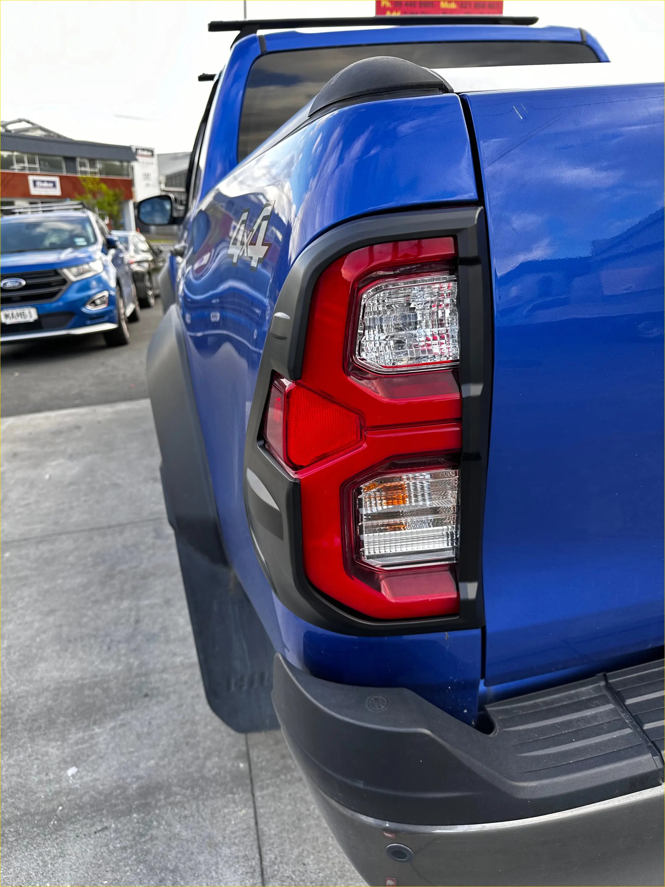 Headlight Covers and Taillight Toyota Hilux 2025 SR5 Matte - Plastic Trim