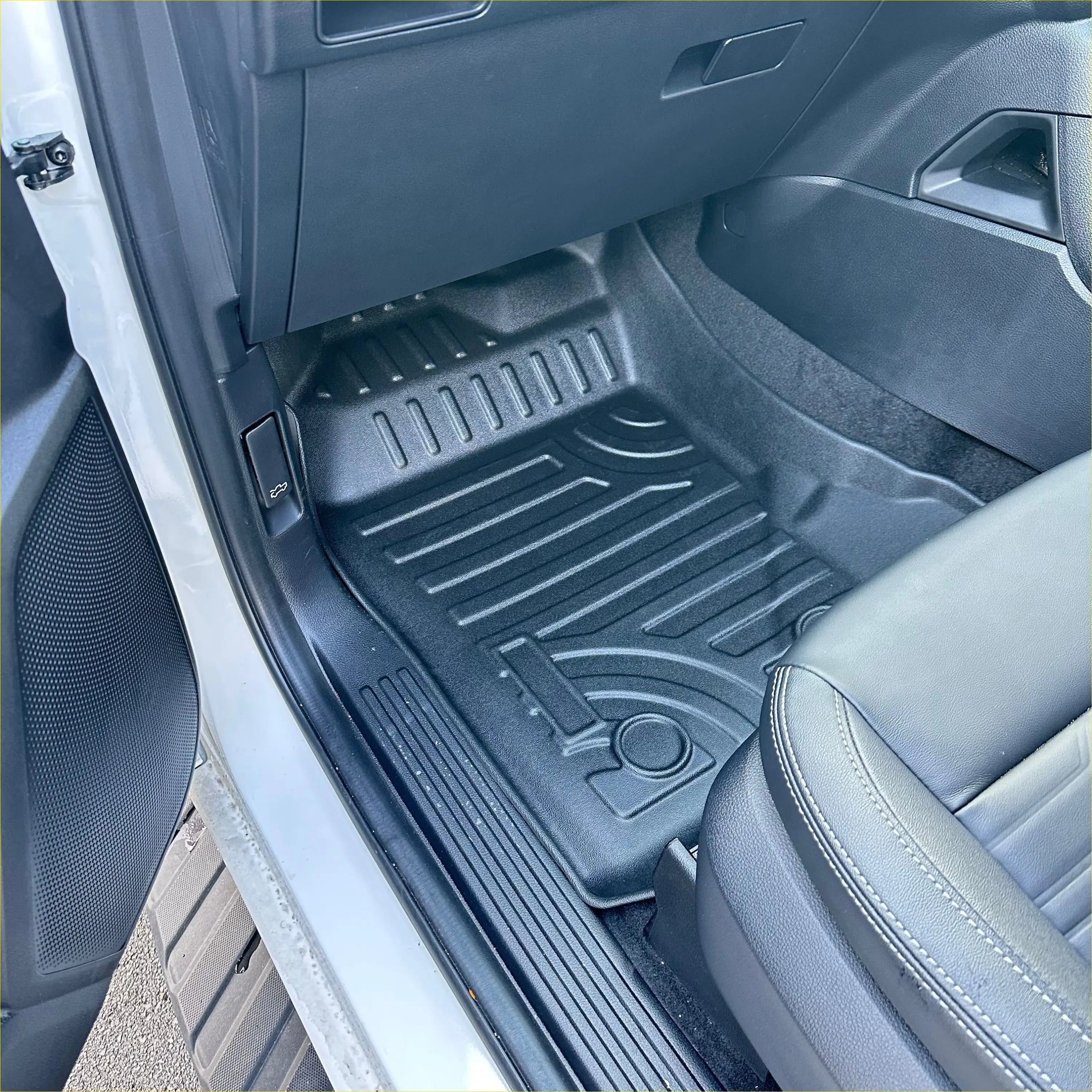 Heavy Duty Mat Ford Ranger 2022+ New NET-GEN/Everest