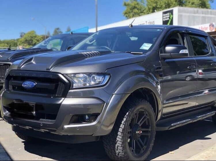 BONNET SCOOP - RANGER PX2/3