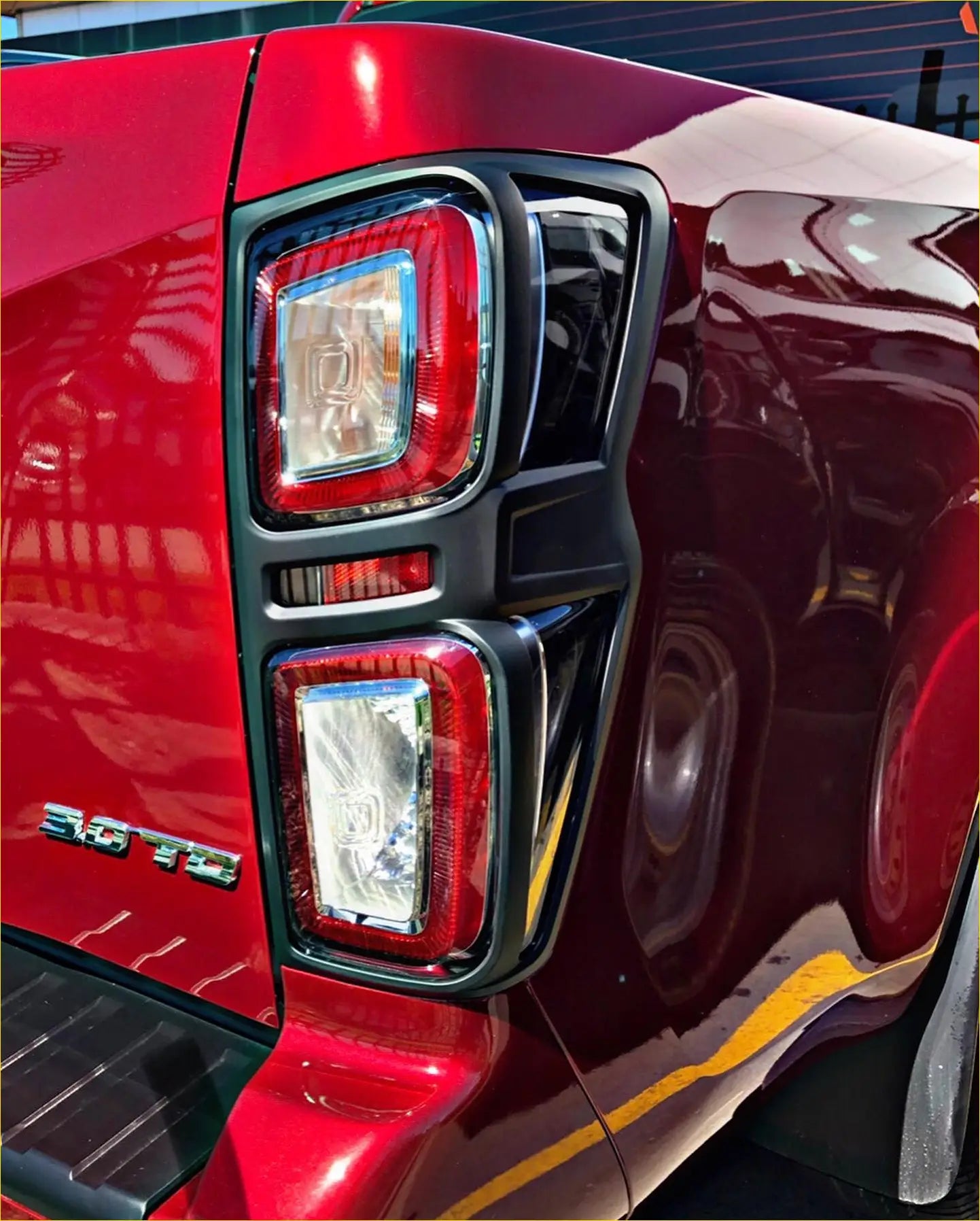 Isuzu D Max 2021 Matte Black UV Tail Light Surrounds