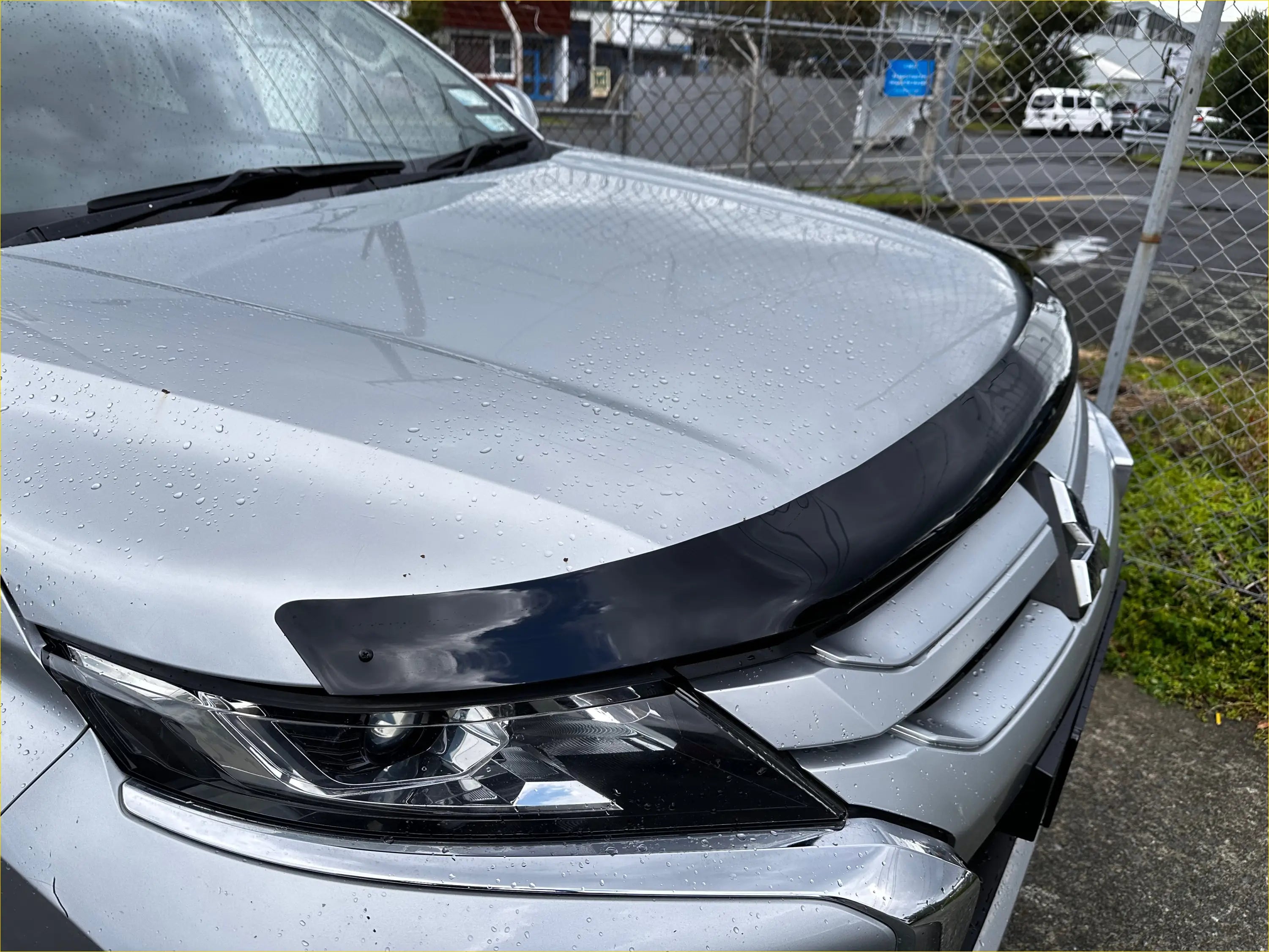 Monsoon and Bonnet Guard OEM Style Mitsubishi Triton 2019-2023 - Door Visor &