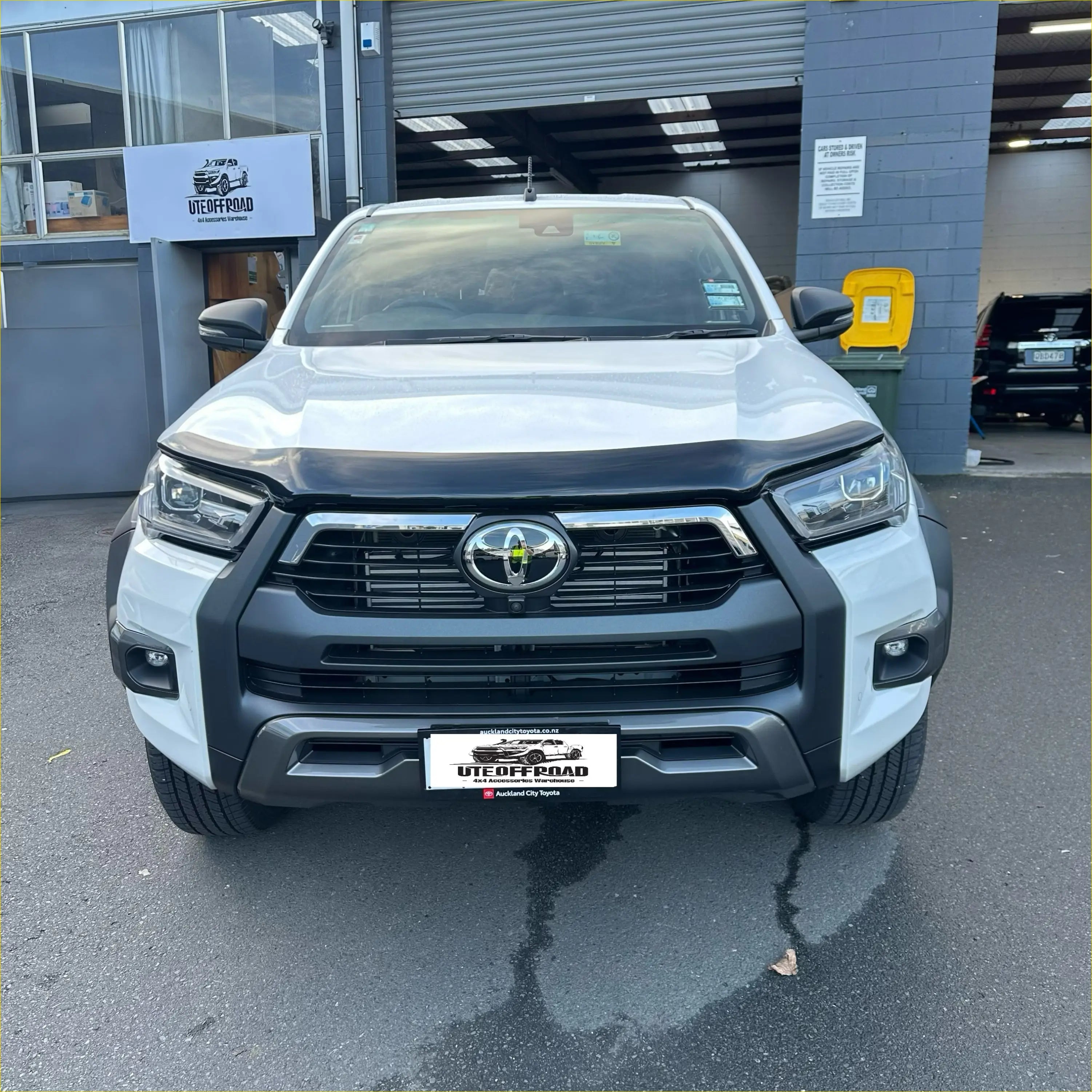 Monsoon and Bonnet Guard Toyota Hilux 2021-2025 - Door Visor &