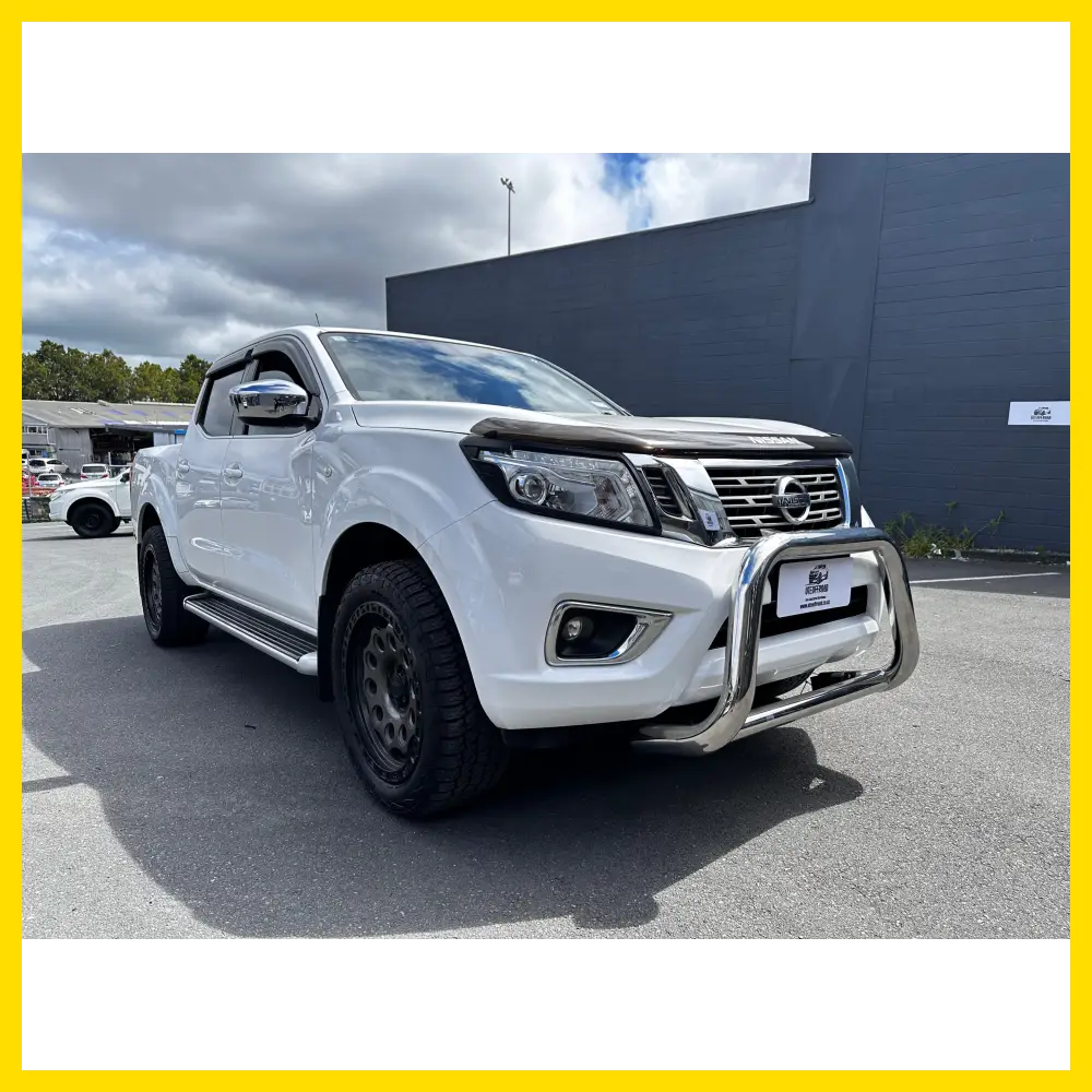 Nudge Bar (Compatible Front Sensors) Nissan Navara NP300 2015-2020
