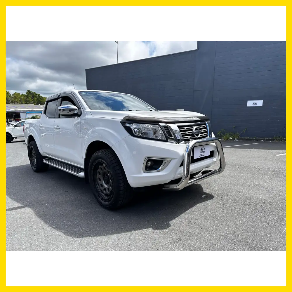 Nudge Bar (Compatible Front Sensors) Nissan Navara NP300 2015-2020