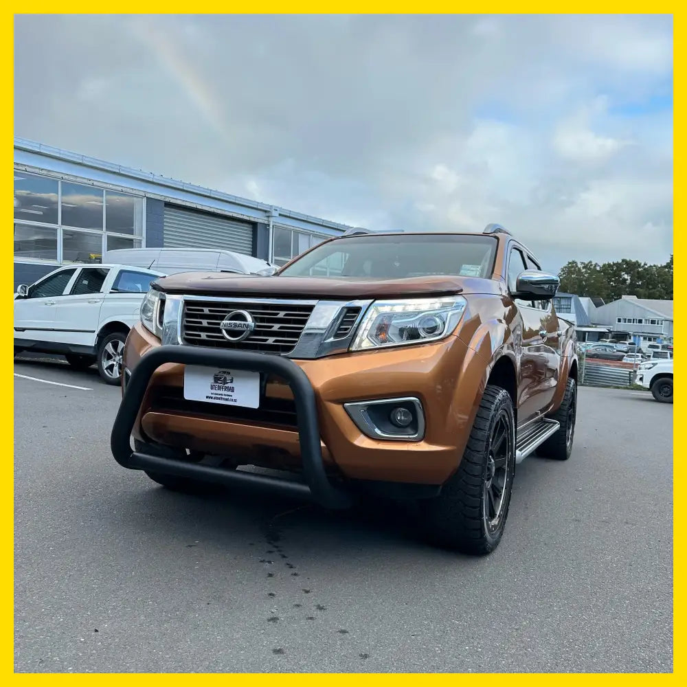 Nudge Bar (Compatible Front Sensors) Nissan Navara NP300 2015-2020