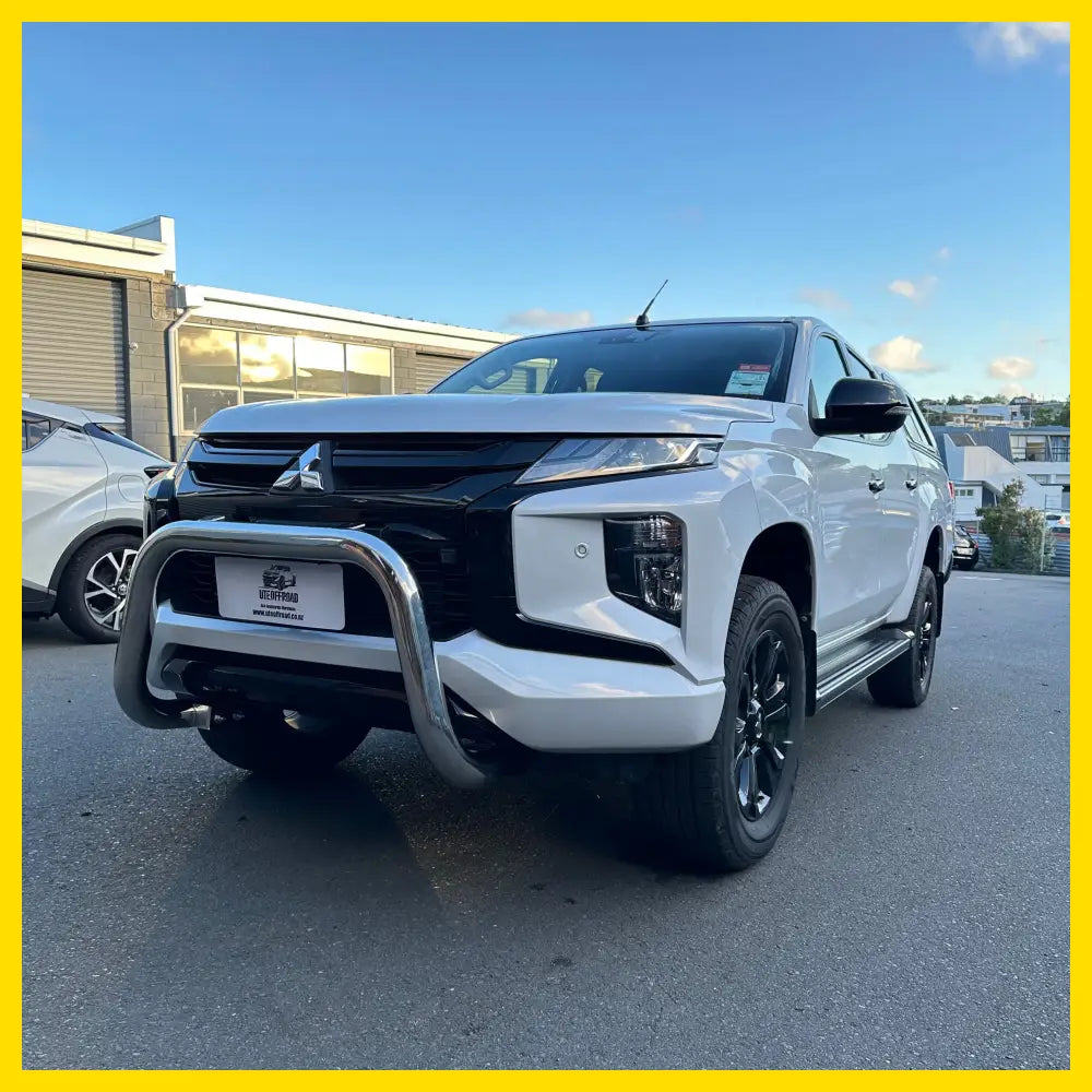 Nudge bar for Triton 2019-2023 Chrome W3