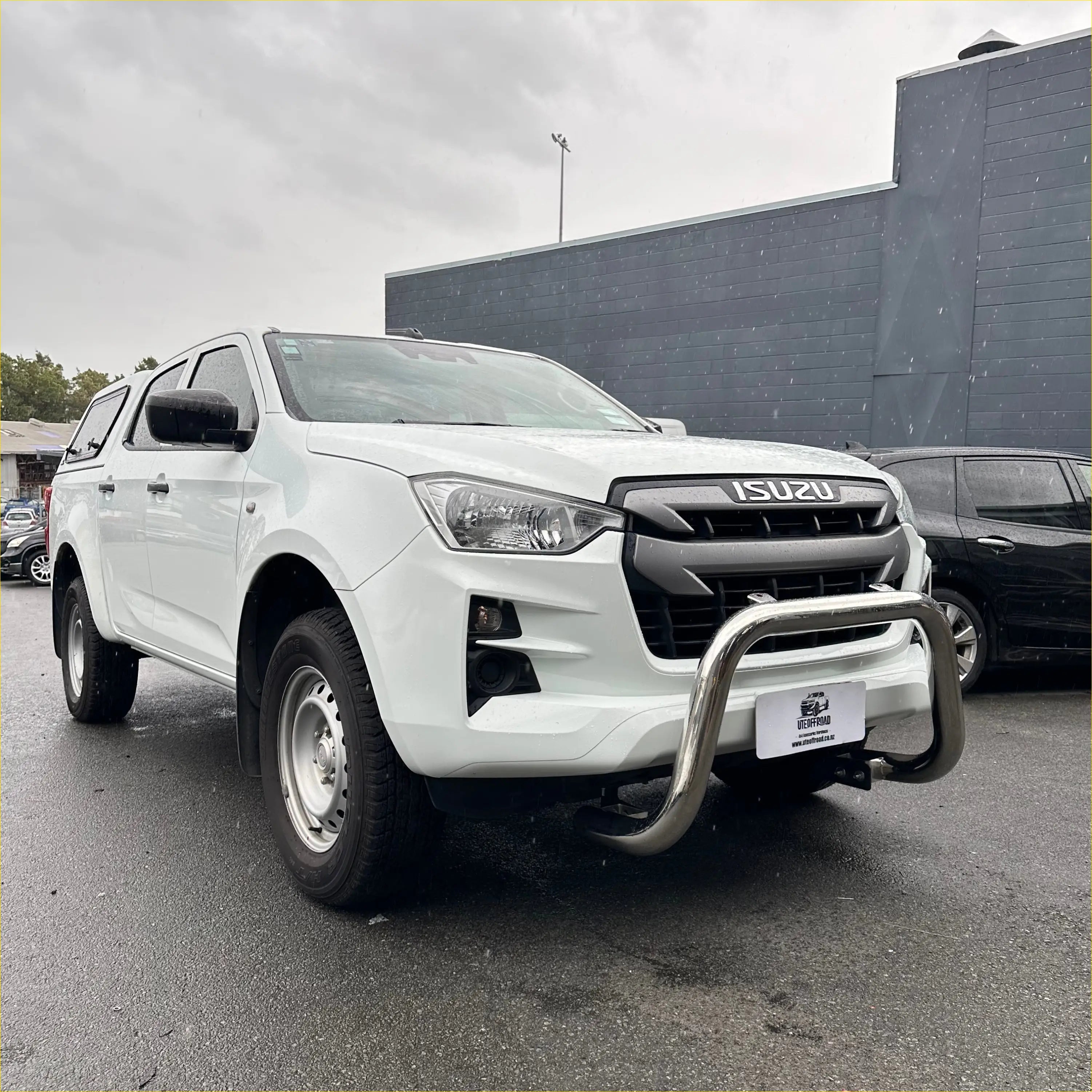 Nudge Bar Isuzu D-Max LS / LX 2021-2023 Chrome W3