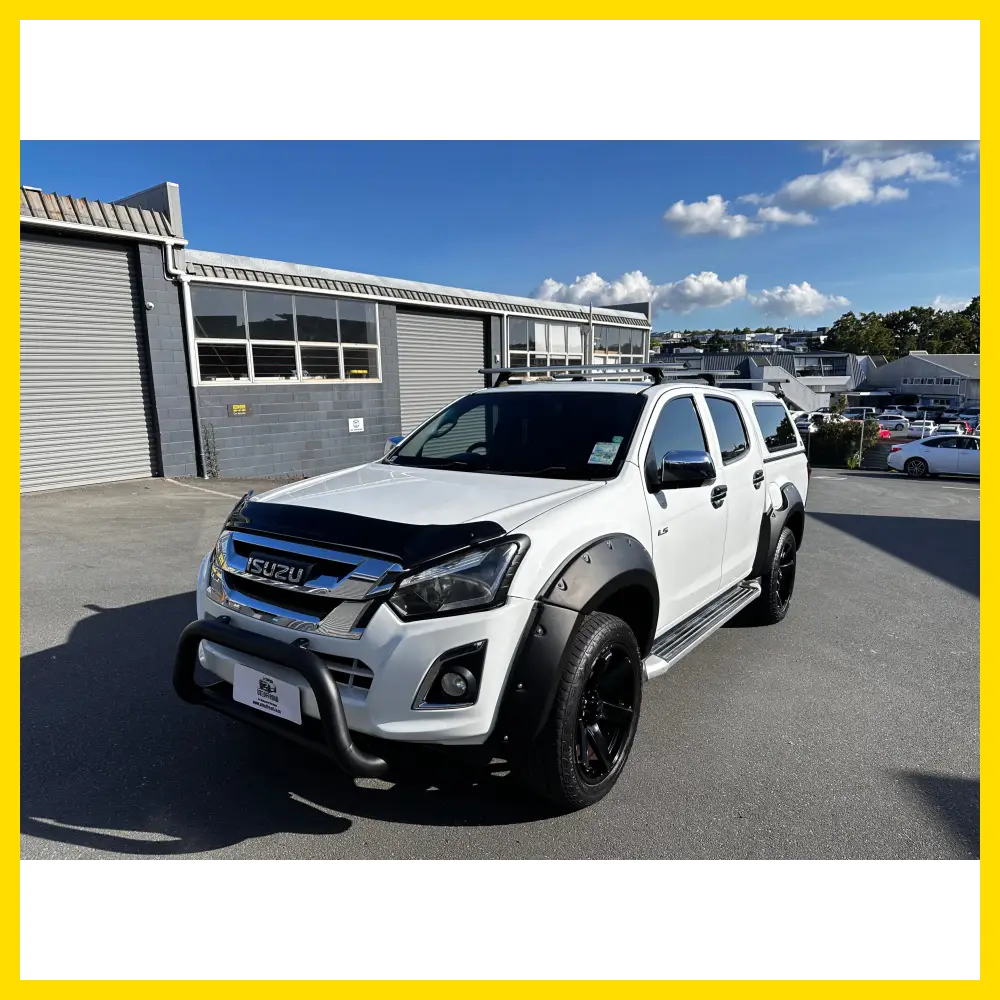 Nudge Bar Medium Size Isuzu D-Max 2012-2020 Matte Black