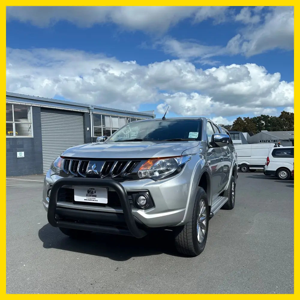 Nudge Bar Mitsubishi Triton/Pajero 2015-2018 Matte Black