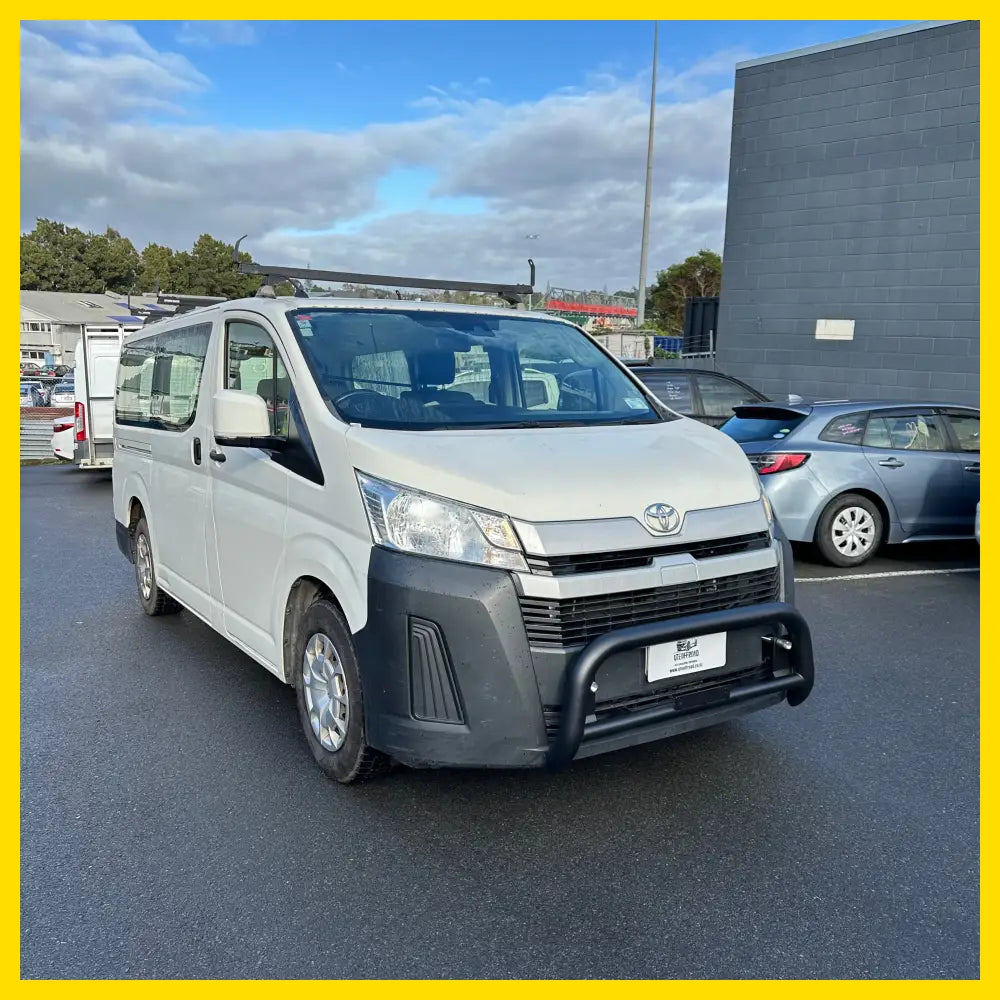 Nudge Bar Toyota Hiace 2019+ Matte Black