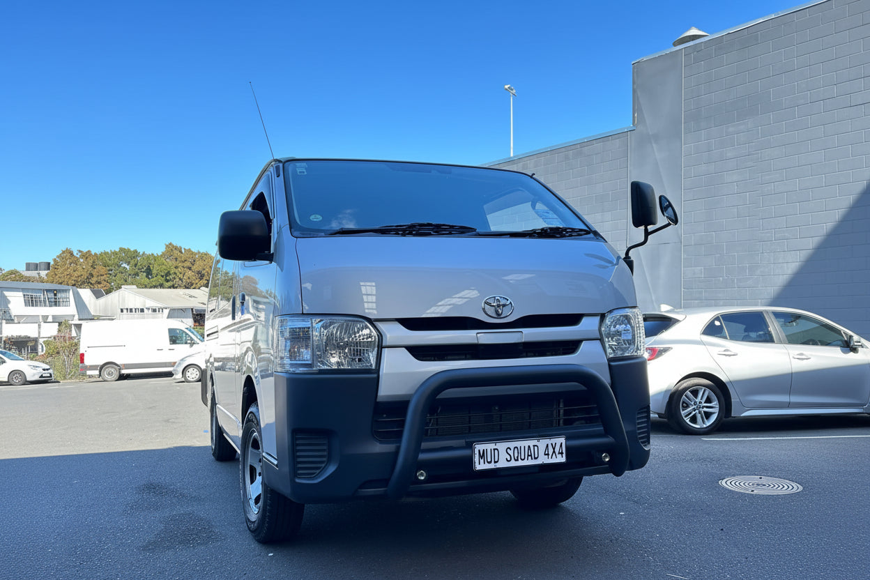 Nudge Bar Toyota Hiace Narrow Body 2005-2019 Matte Black