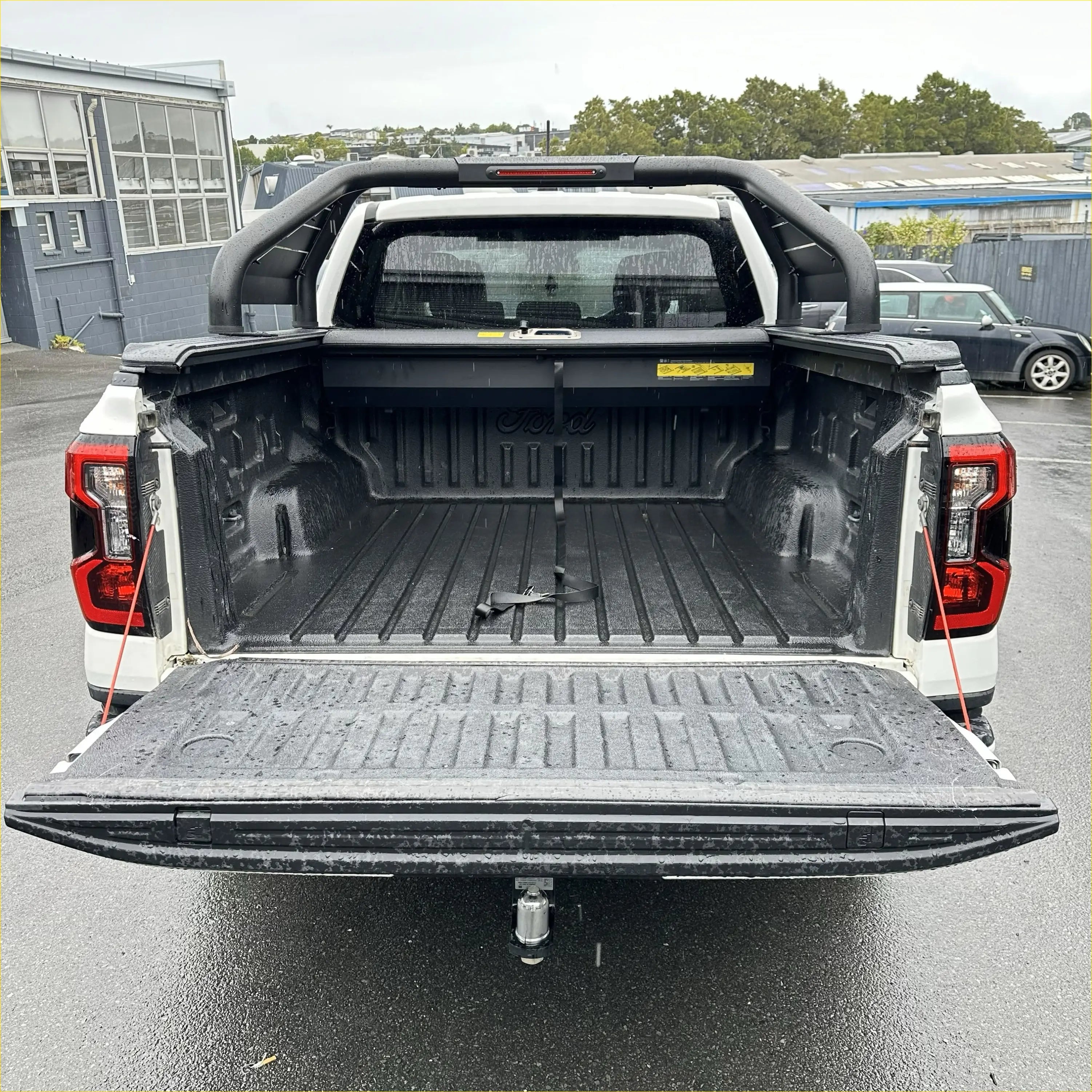 Roll Bar T20 and Manual Roller Shutter for Ford Ranger 2022+ Free