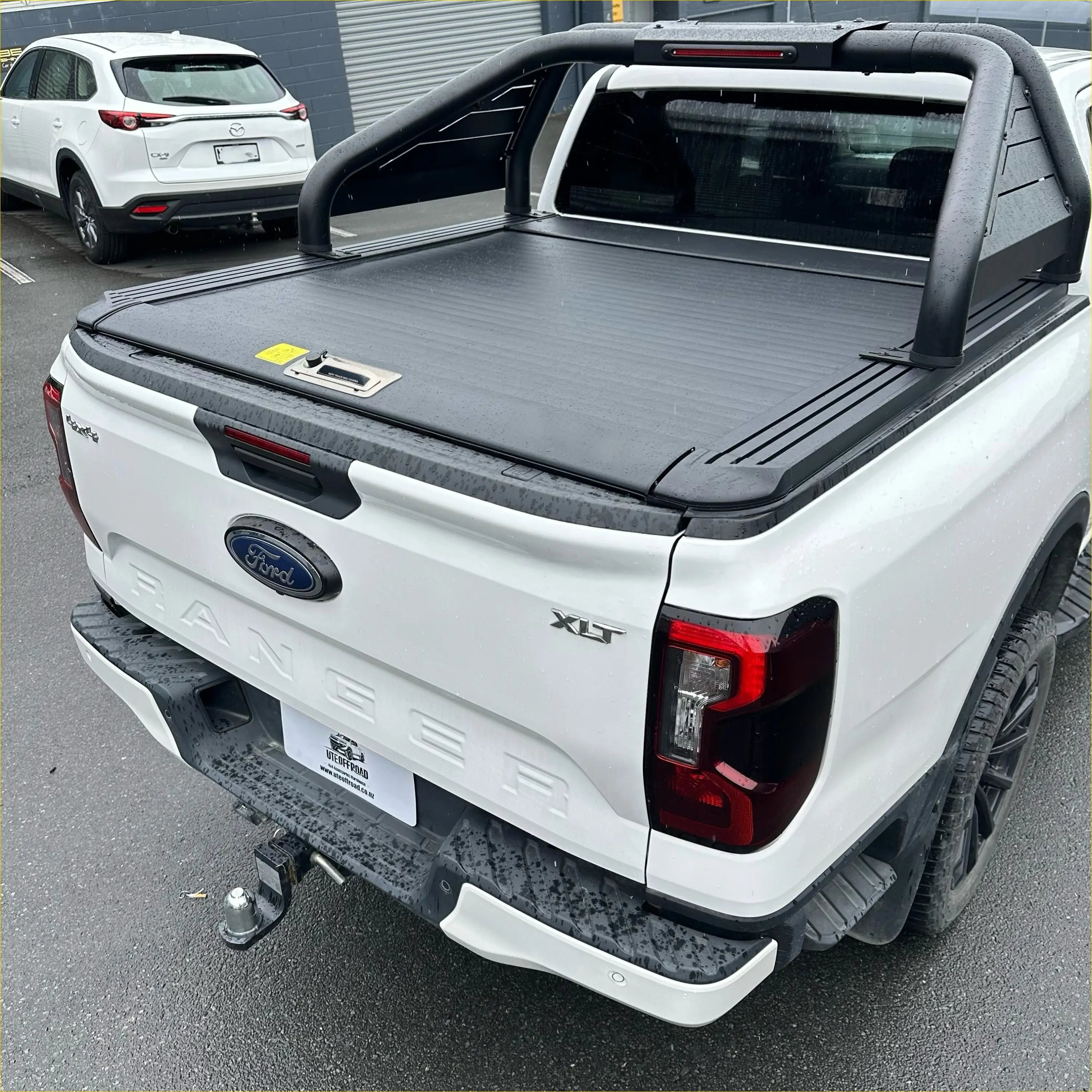 Roll Bar T20 and Manual Roller Shutter for Ford Ranger 2022+ Free