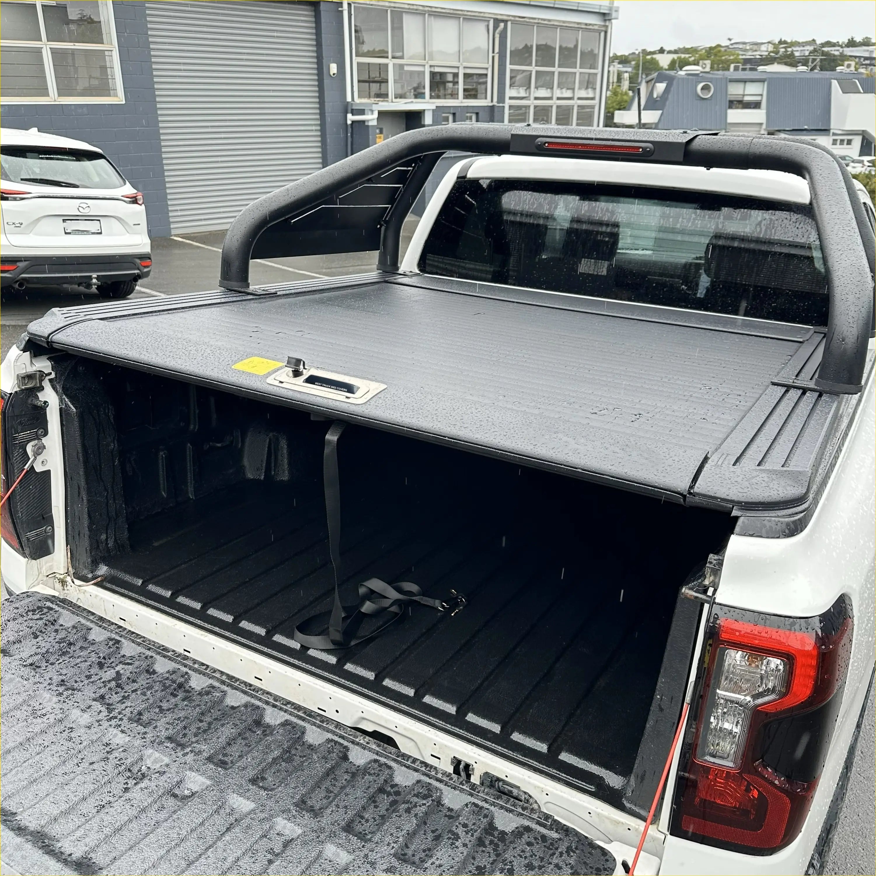 Roll Bar T20 and Manual Roller Shutter for Ford Ranger 2022+ Free