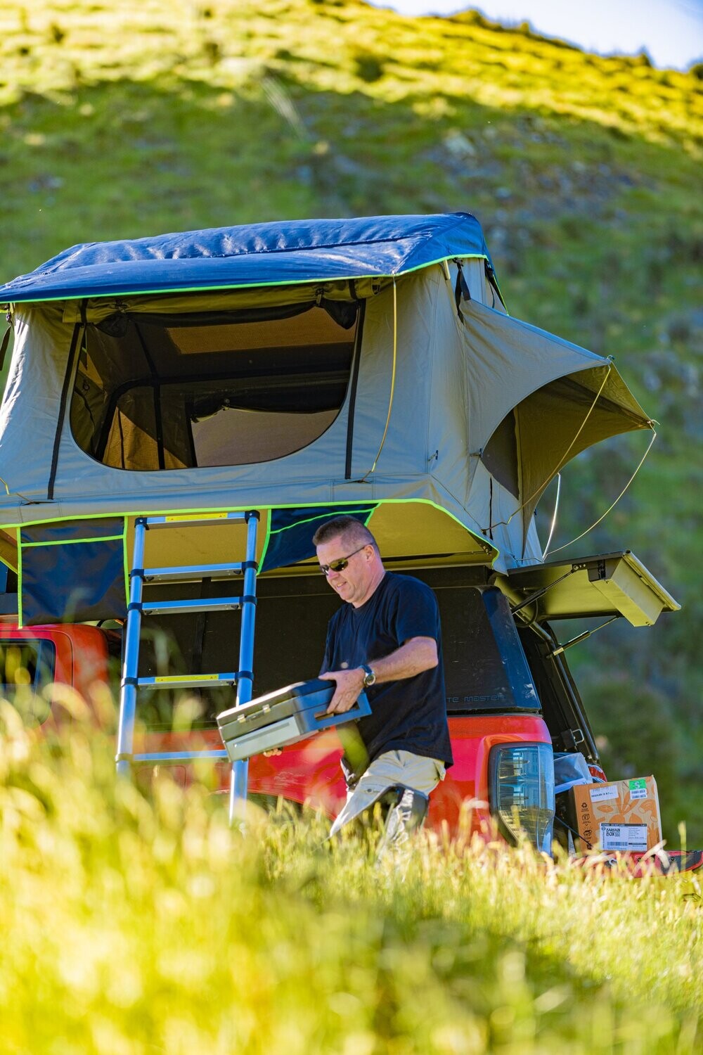 Roof Top Tent (Gen4) SRT01S-160 | Perfect Pitched Rooftop Tents