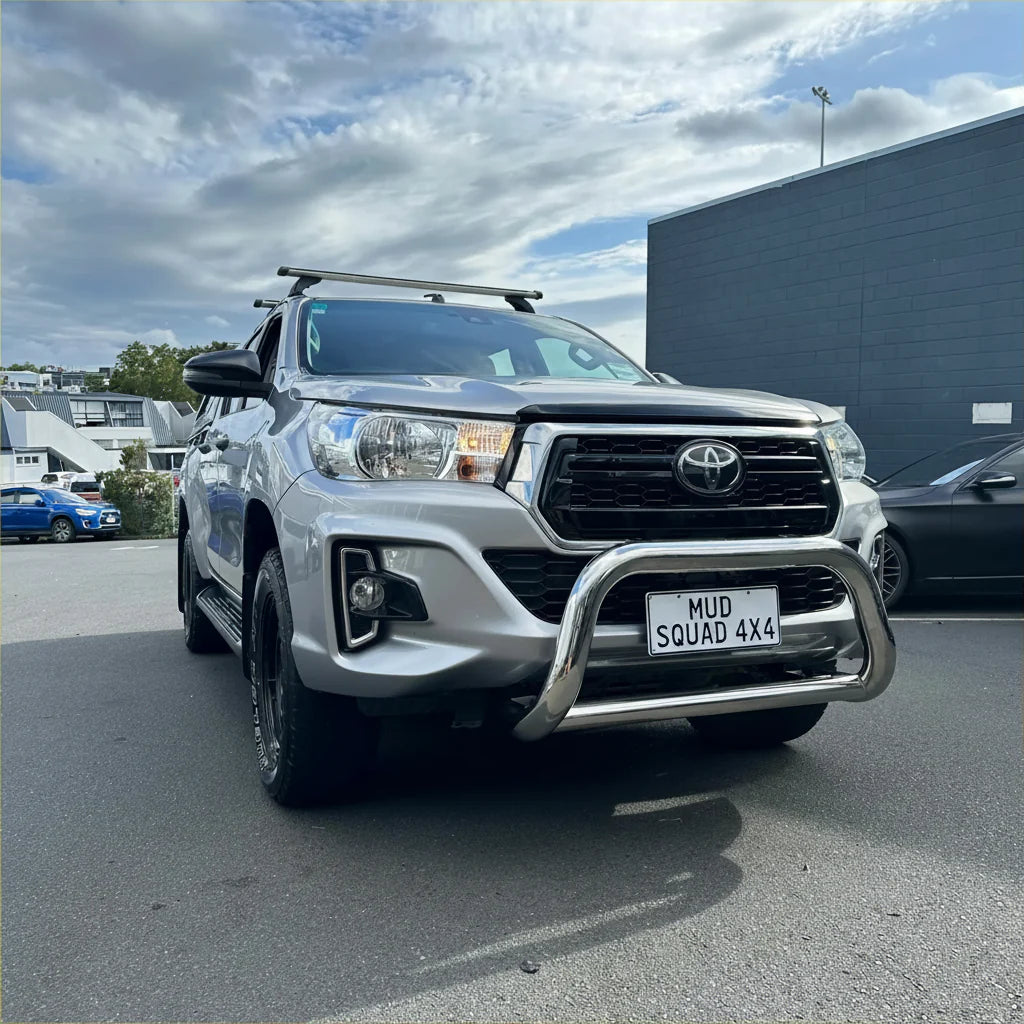 304 Stainless Steel Nudge Bar Toyota Hilux 2018-2020 Medium Size