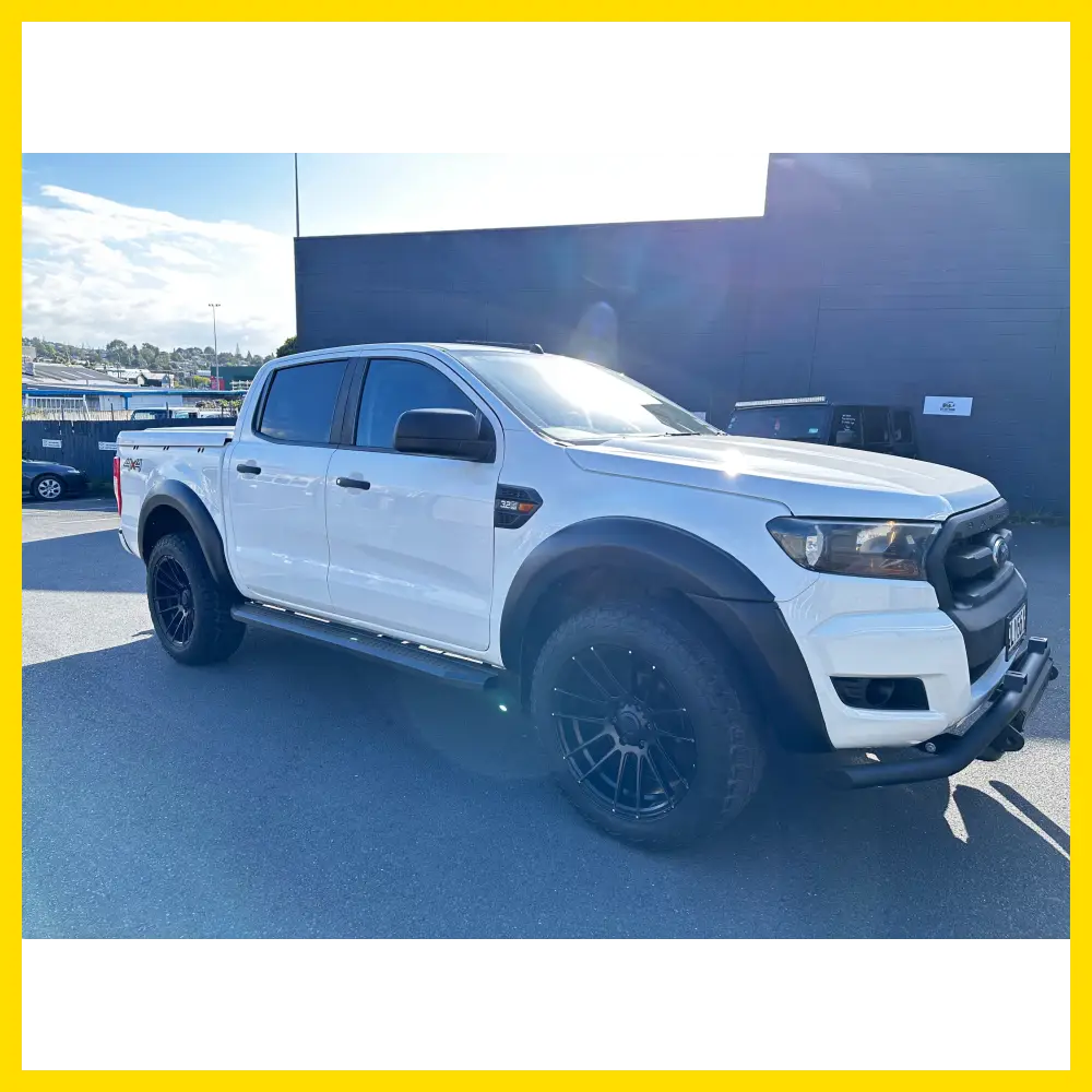 4‑inch Black Stainless Steel Oval Running Board for Ford Ranger