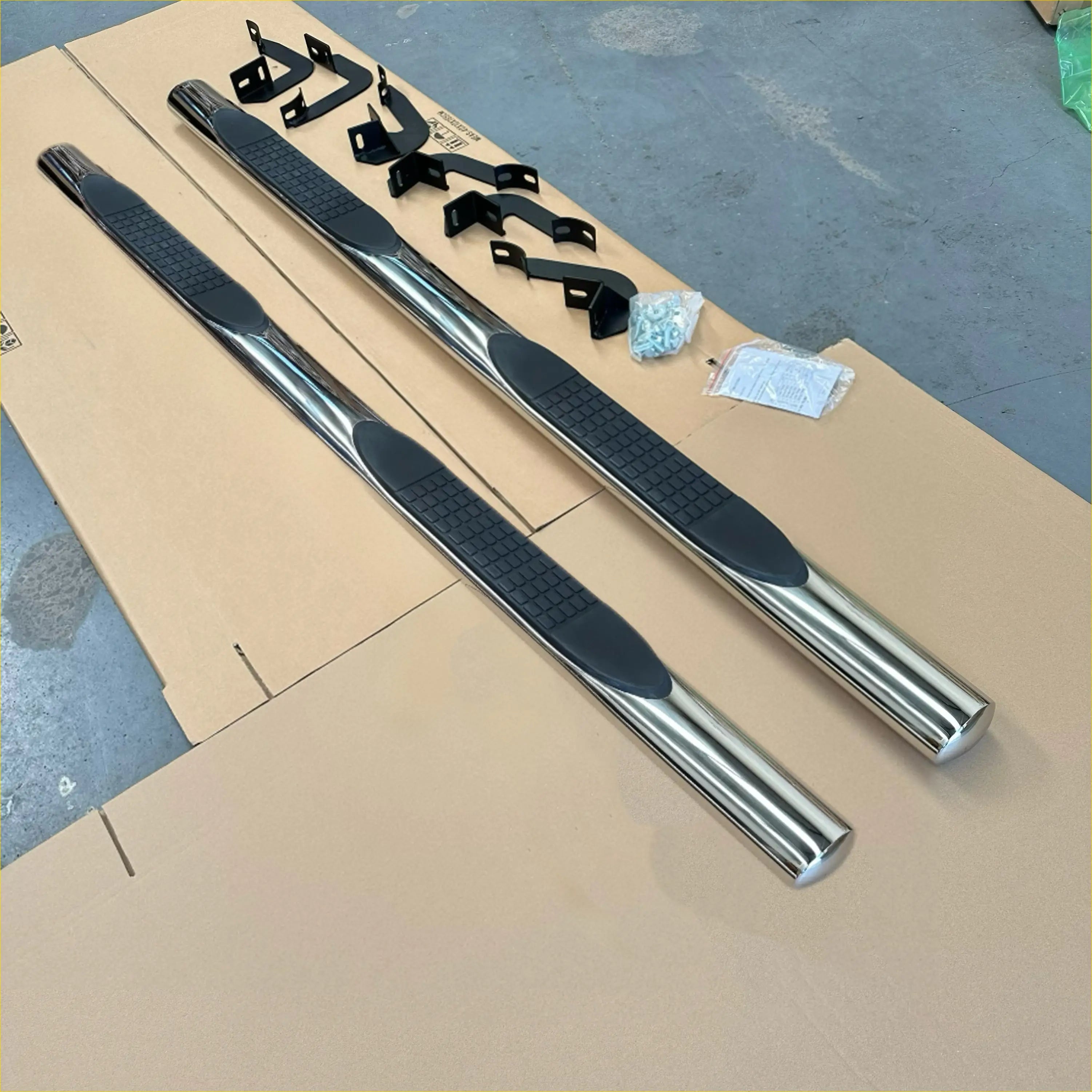 4‑inch Oval Stainless Steel Running Board for D‑Max Double Cab
