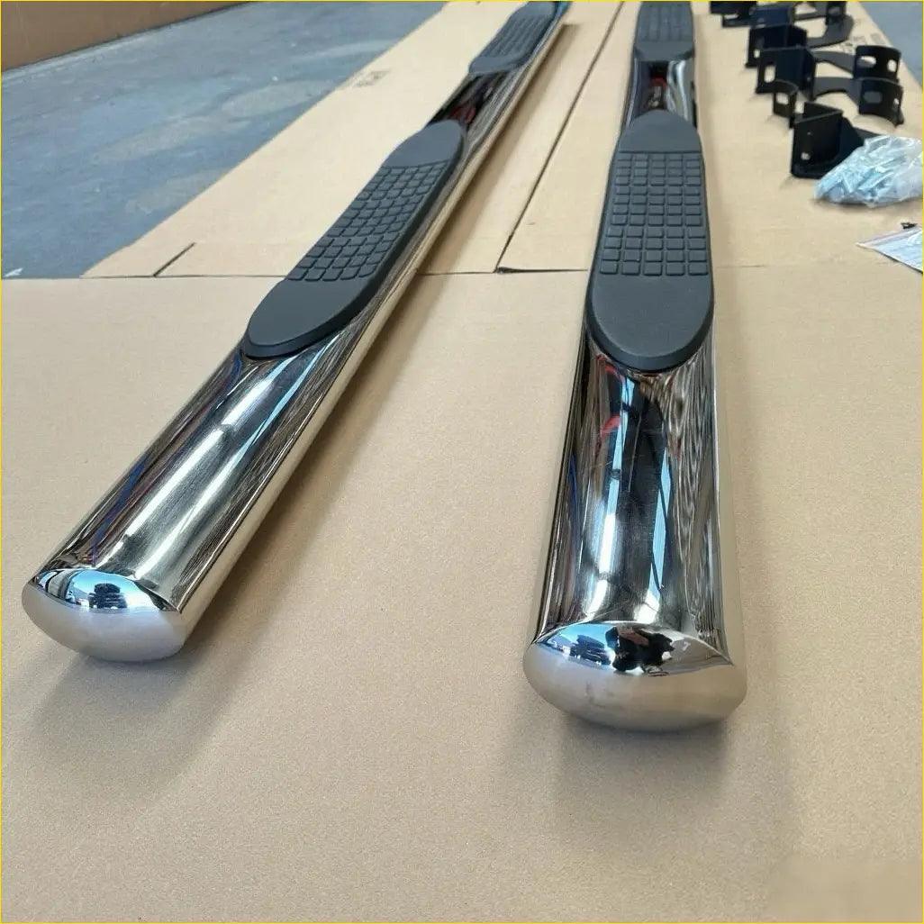 4‑inch Oval Stainless Steel Running Board for D‑Max Double Cab