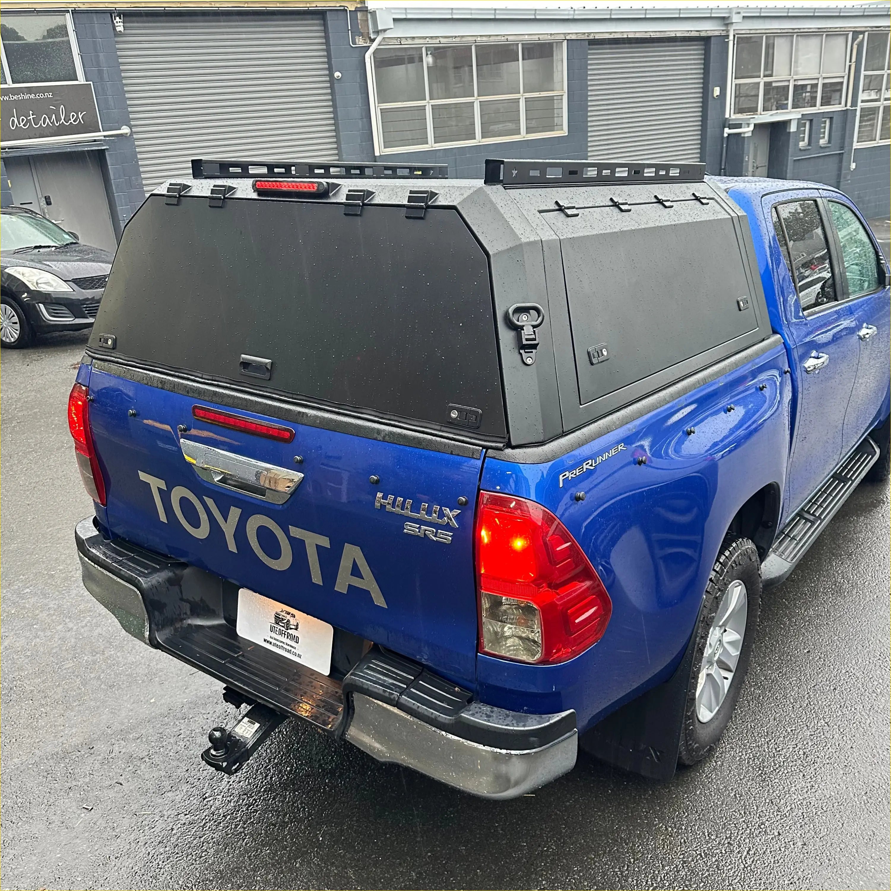 Aluminium Canopy Carpot Cover for Toyota Hilux 2015-2025 SR5/SR5