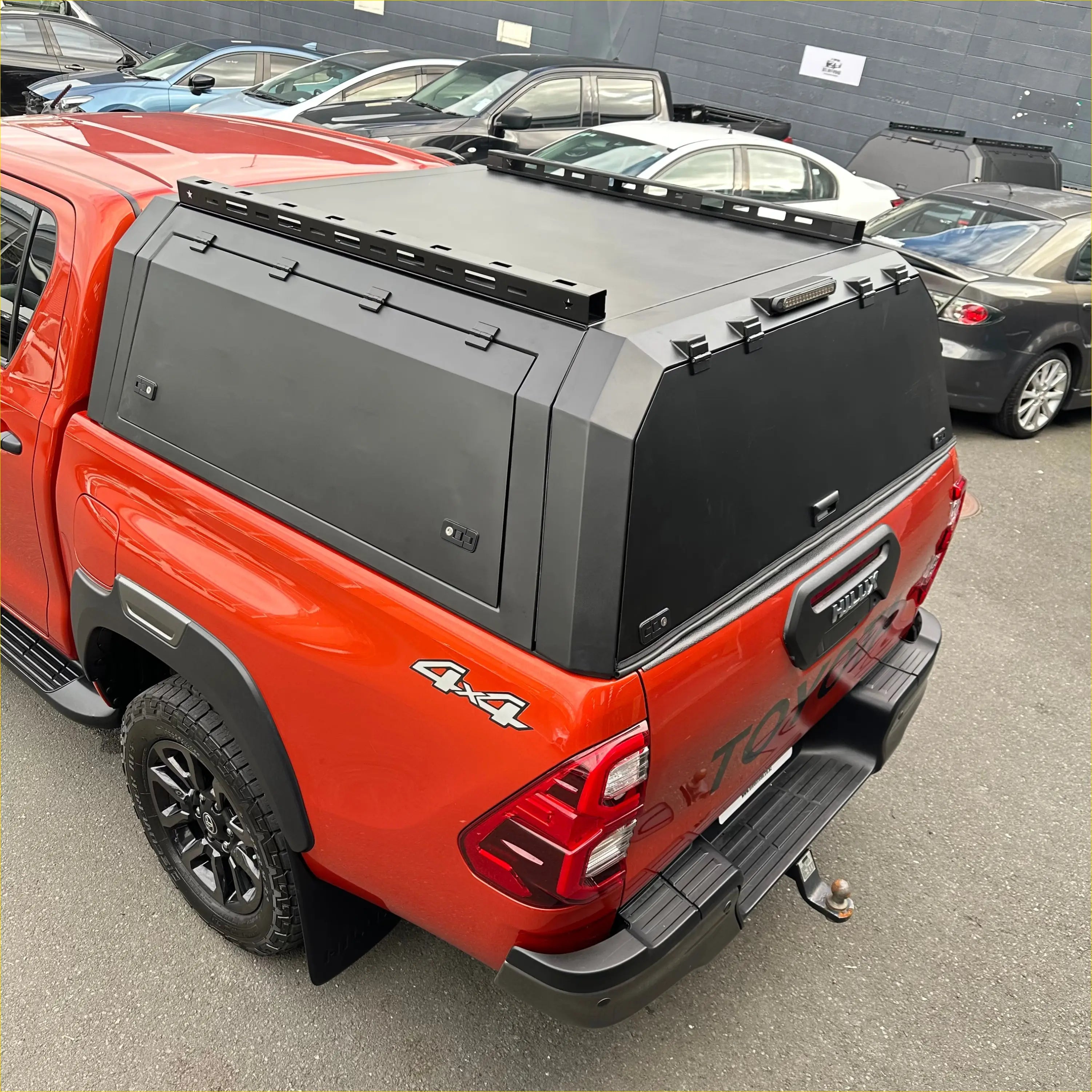 Aluminium Canopy Carpot Cover for Toyota Hilux 2015-2025 SR5/SR5