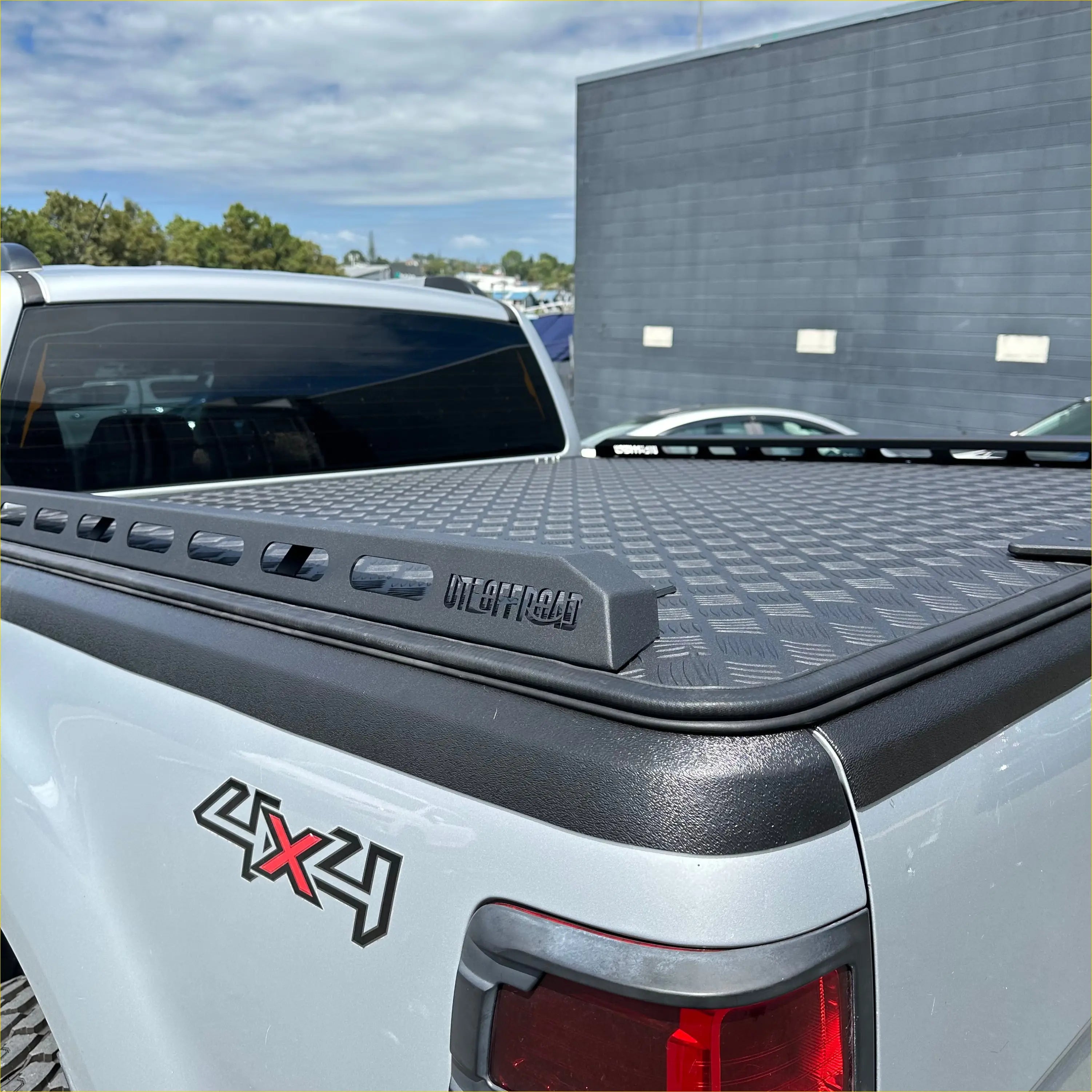 Aluminium Hard Lid for Ford Ranger PX1/PX2/PX3 2012-2021 Double Cab