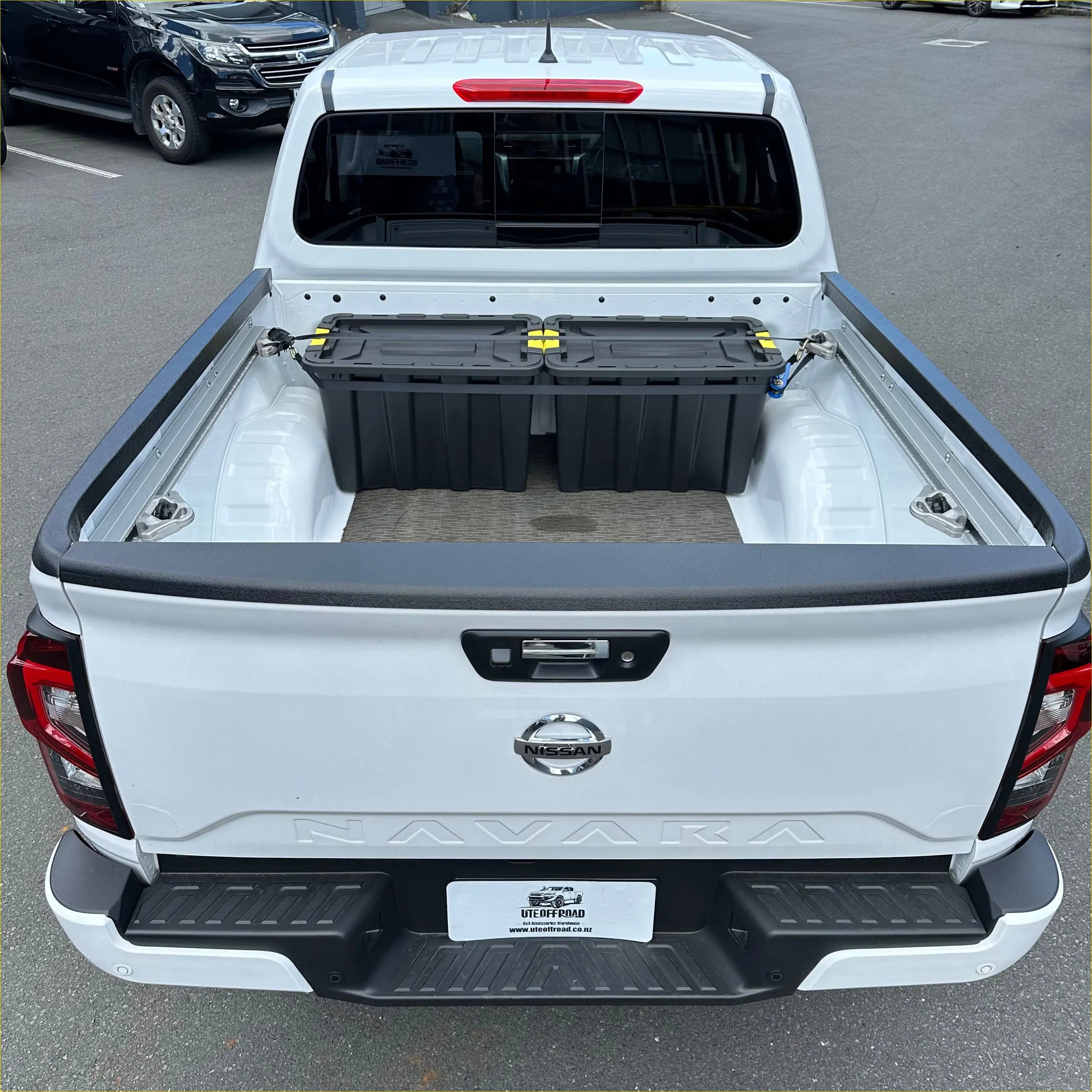 Bedside Rail Covers-3 Piece Set Nissan Navara 2021+ Textured Black - Tailgate cover