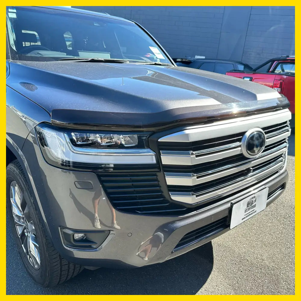 Bonnet Guard Protector Stone Toyota Land Cruiser LC300 2022+