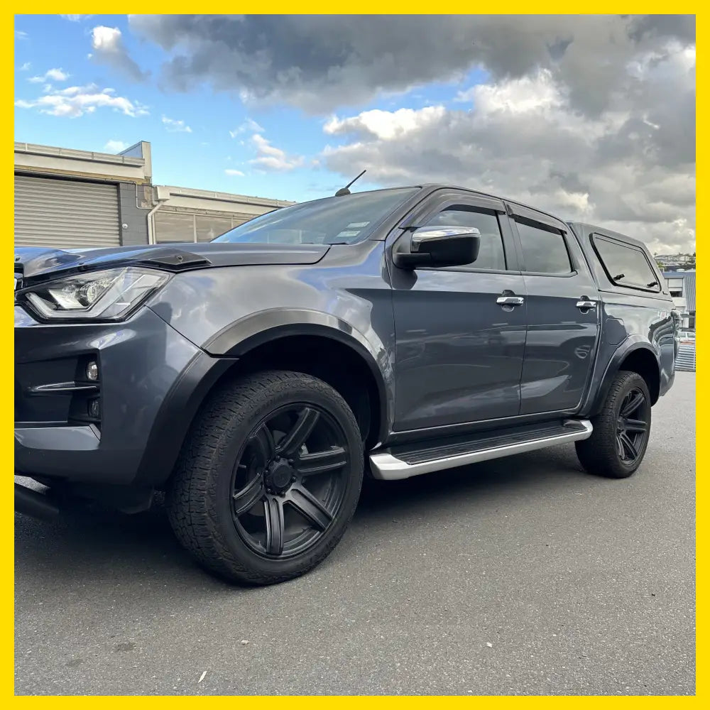 Fender Flare 4-Inch Isuzu D-Max 2021-2023 Smooth Style Matte Black