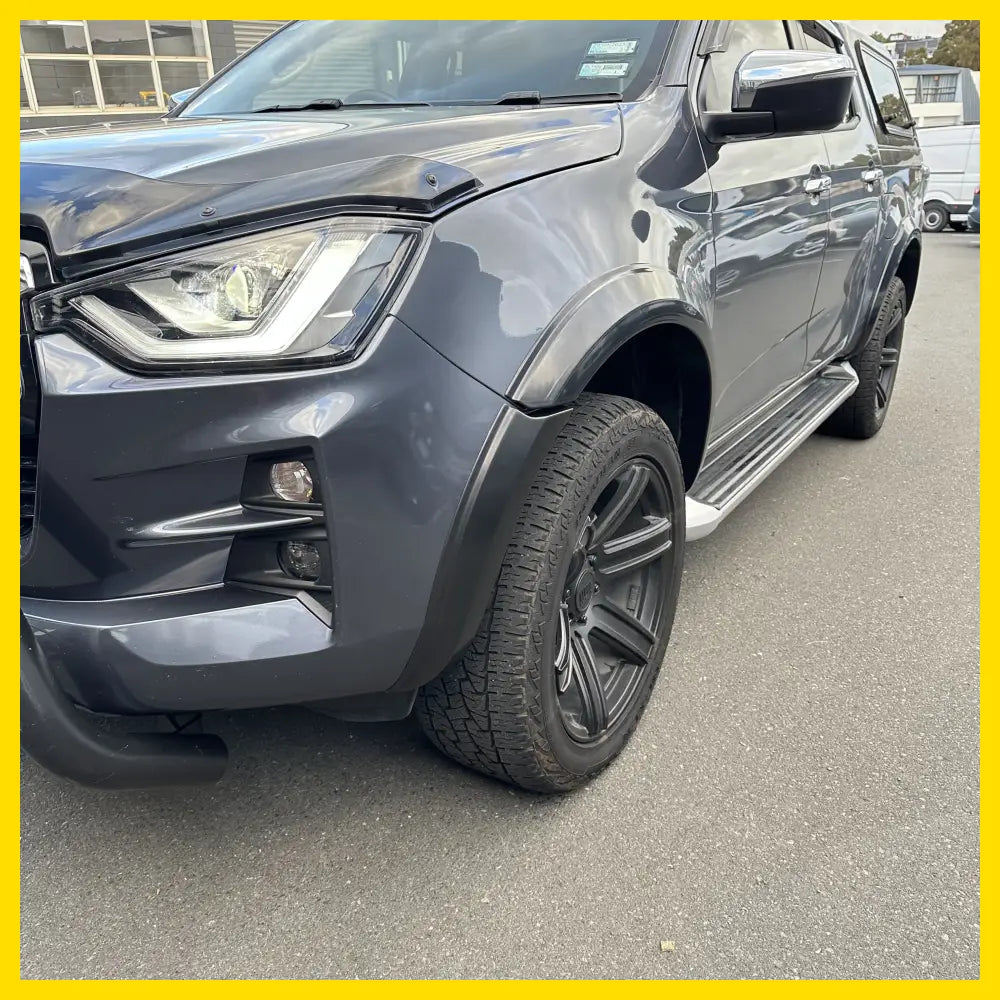 Fender Flare 4-Inch Isuzu D-Max 2021-2023 Smooth Style Matte Black