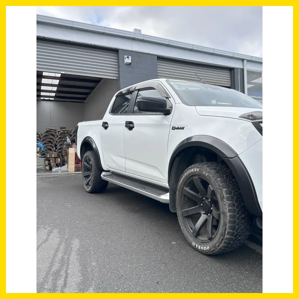 Fender Flare 4-Inch Isuzu D-Max 2024+ Matte Black