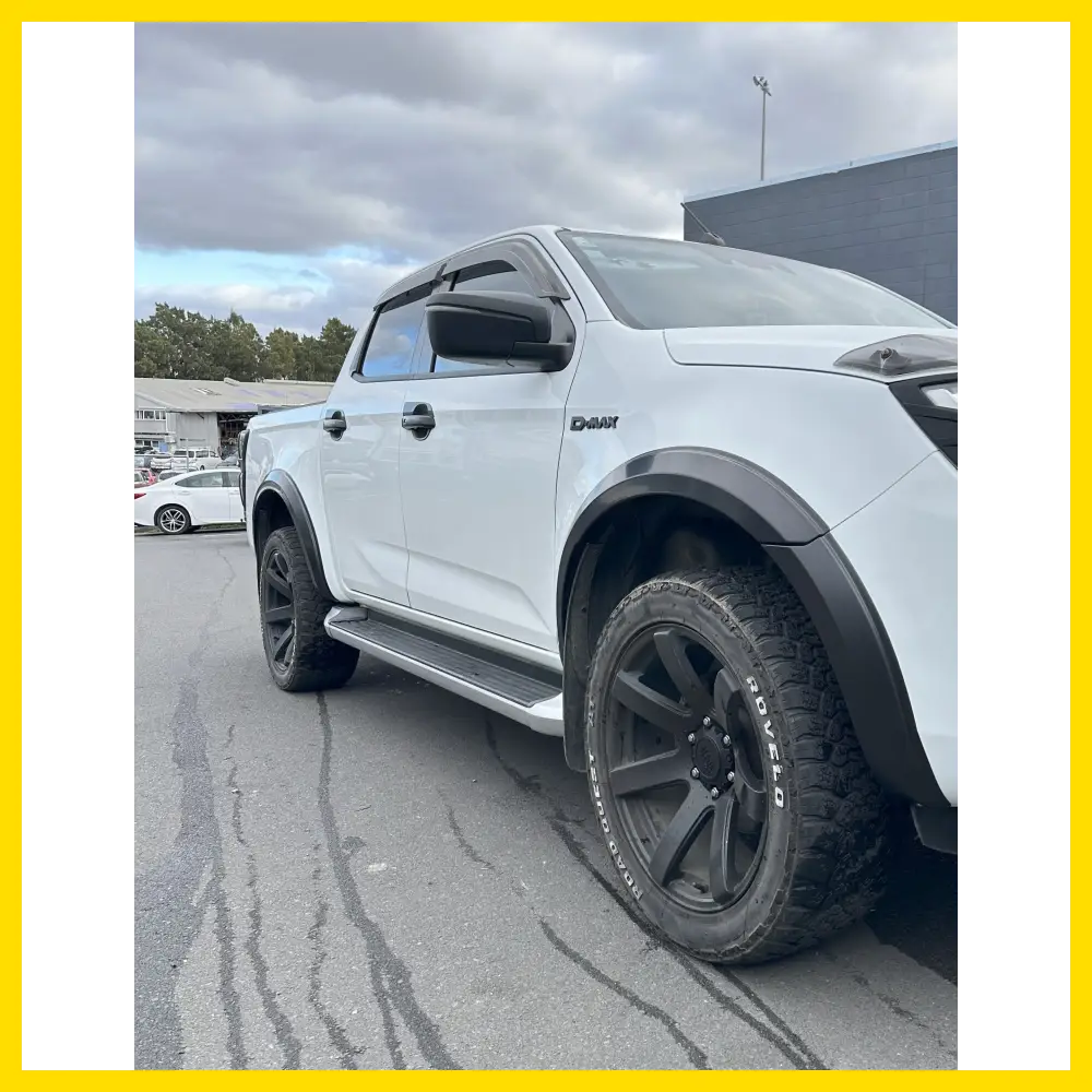 Fender Flare 4-Inch Isuzu D-Max 2024+ Matte Black