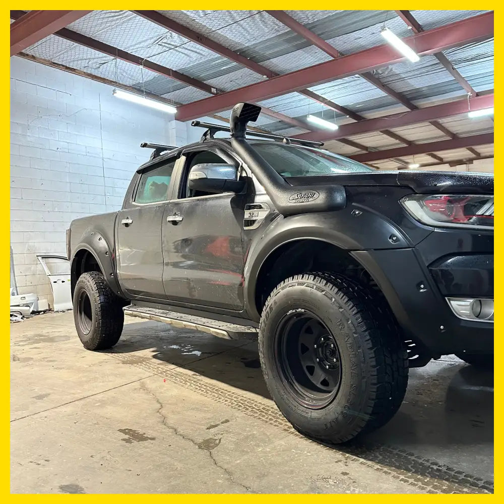 Fender Flare 9-Inch Ford Ranger PX2 2016-2018 Bolt Style Smooth Black