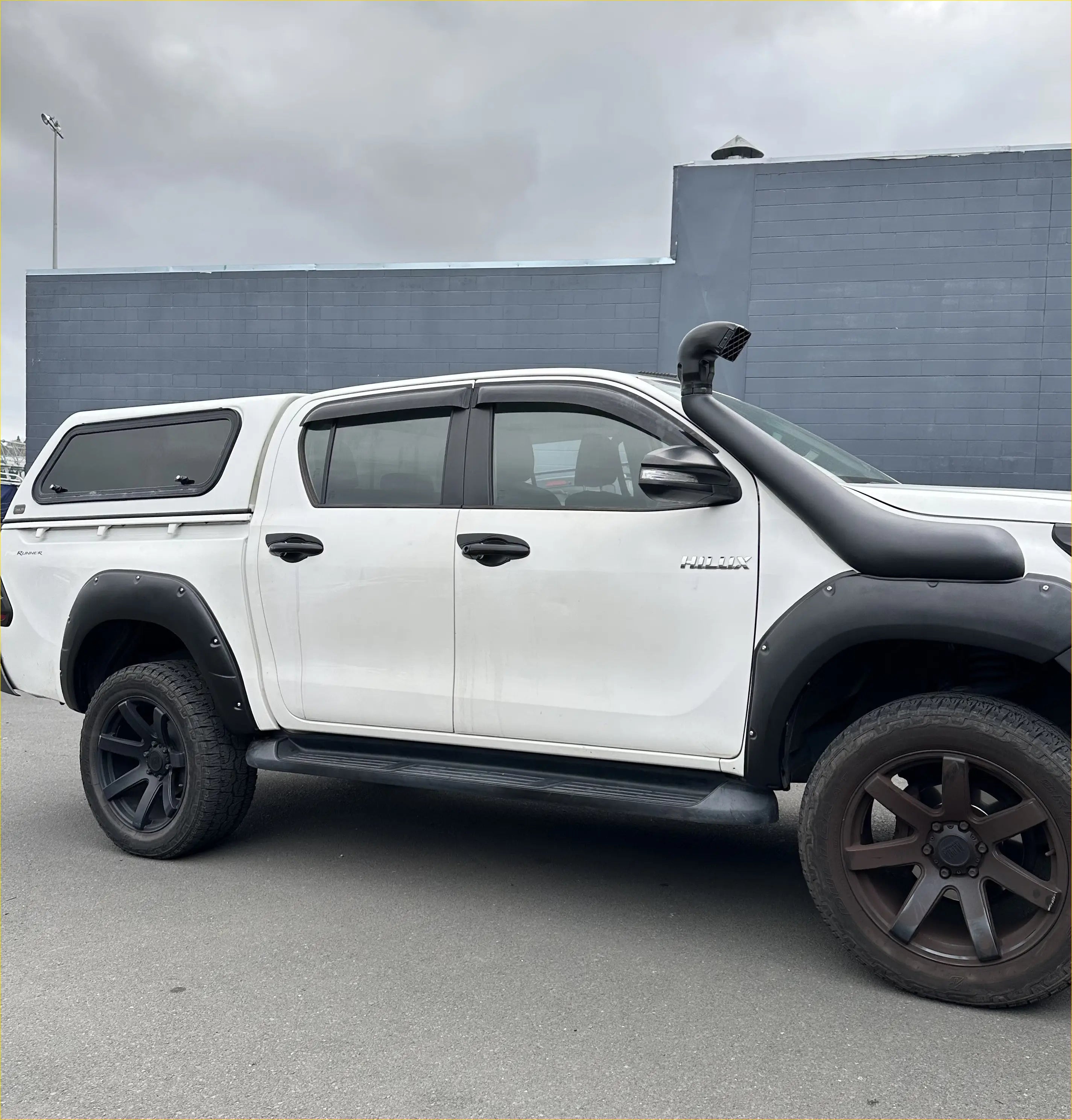 Fender Flare for Toyota Hilux Revo 2015-2017 Lychee Texture Bolt Style