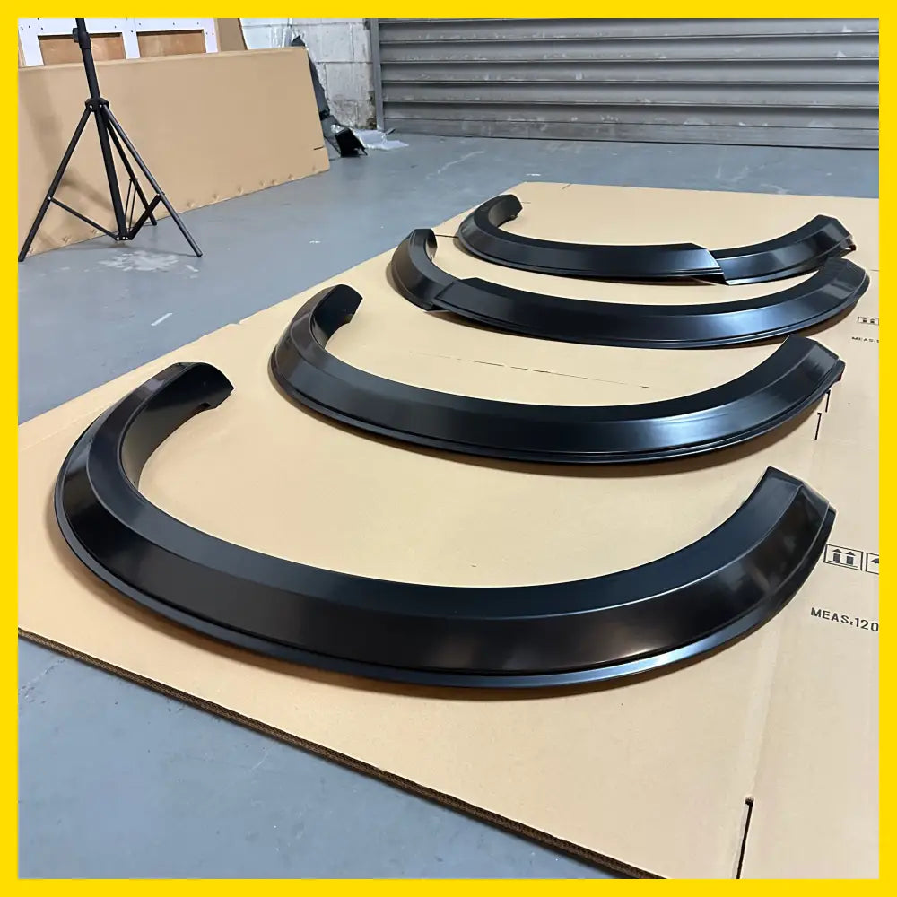 Fender Flare Isuzu D-Max 2016-2020 4-inch Smooth Style Matte Black